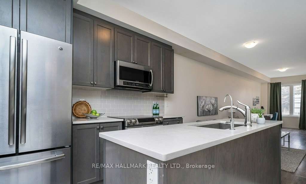 636 Evans Avenue 3 Property Photo 13