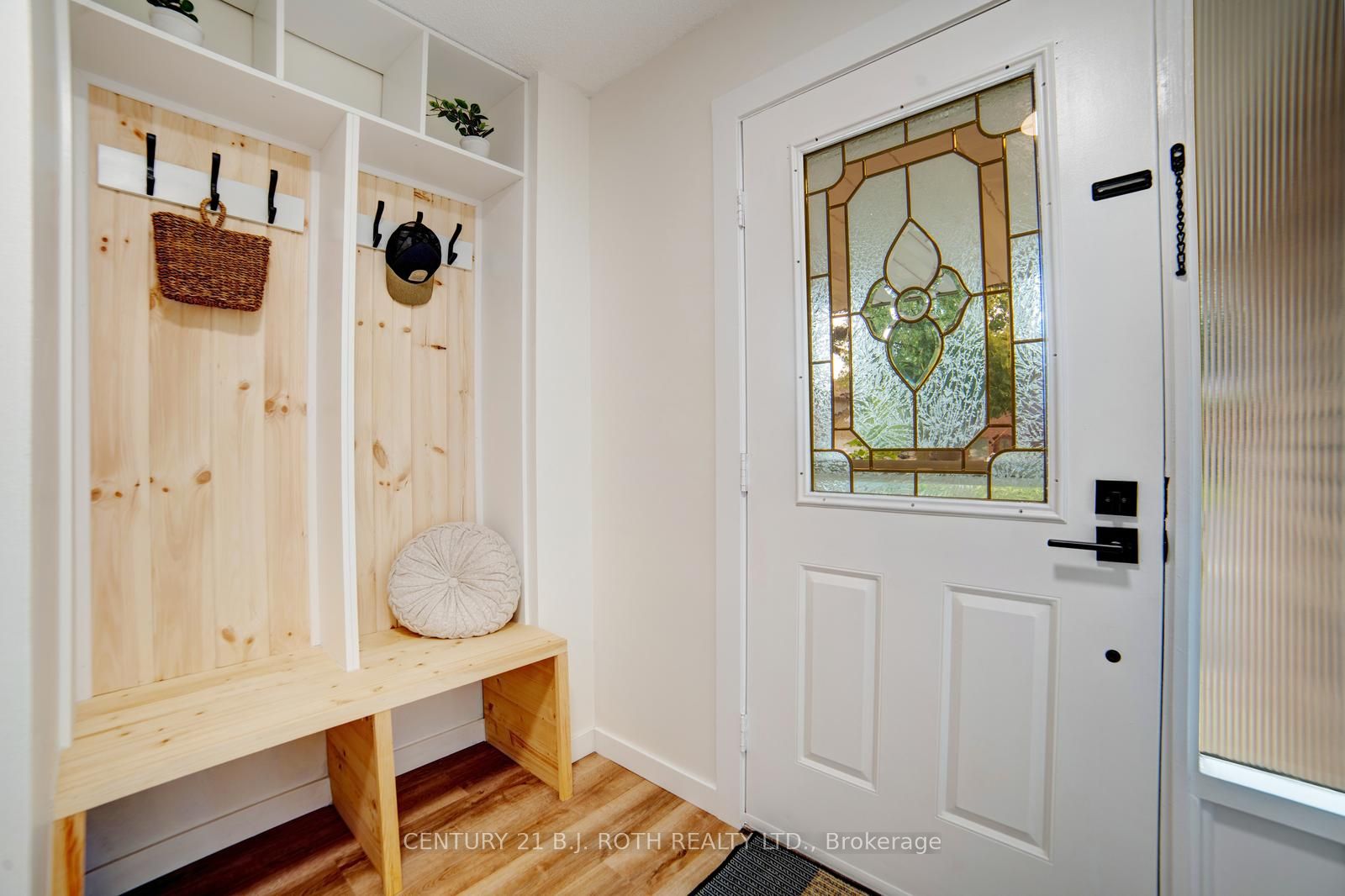 56 Sproule Drive Property Photo 4