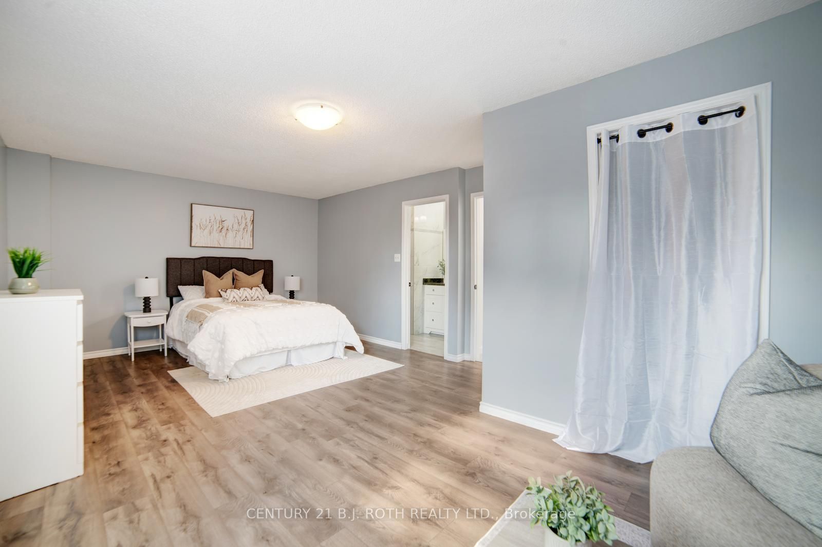 56 Sproule Drive Property Photo 25