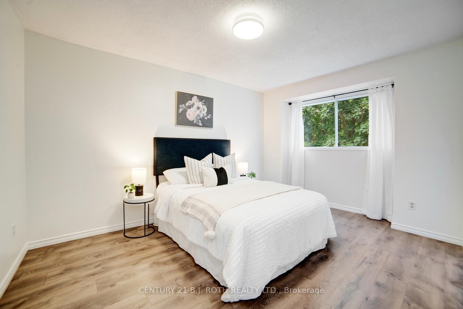 56 Sproule Drive Property Photo 29