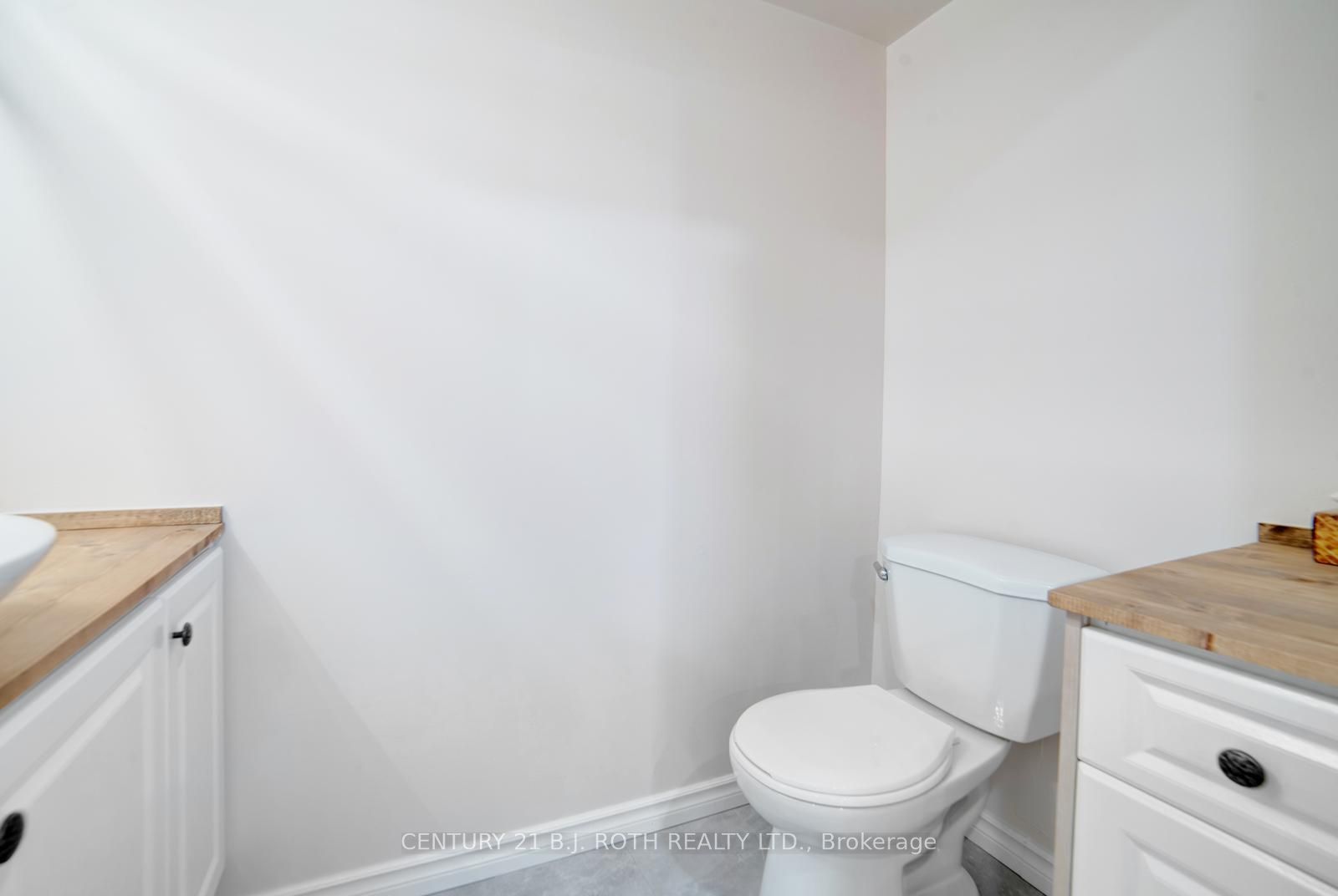 56 Sproule Drive Property Photo 43