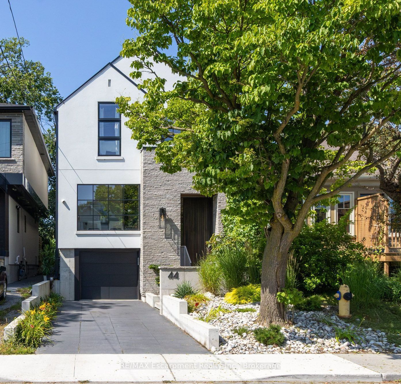 44 Thirteenth Street Property Photo 1