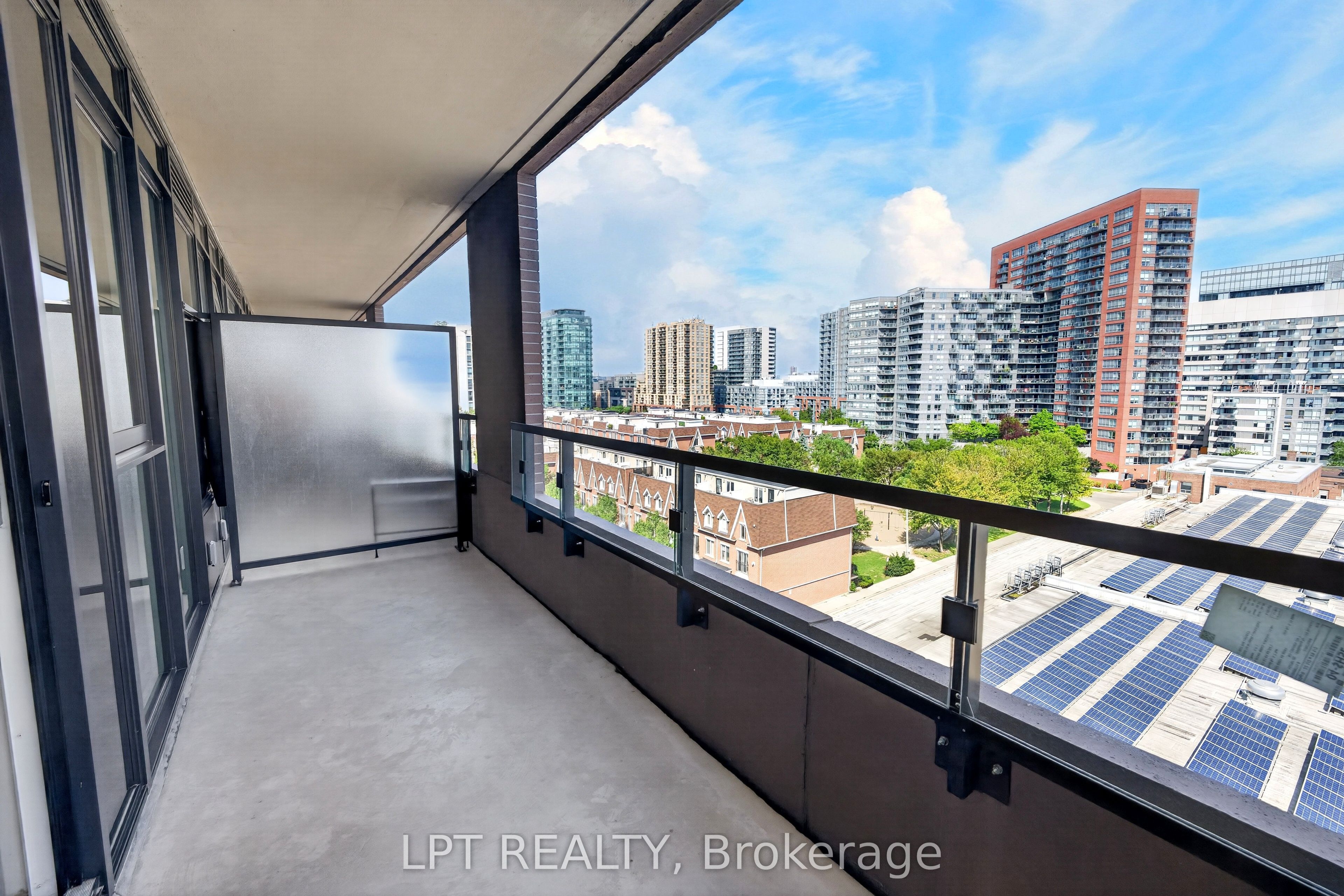 285 Dufferin Street 609 Property Photo 22