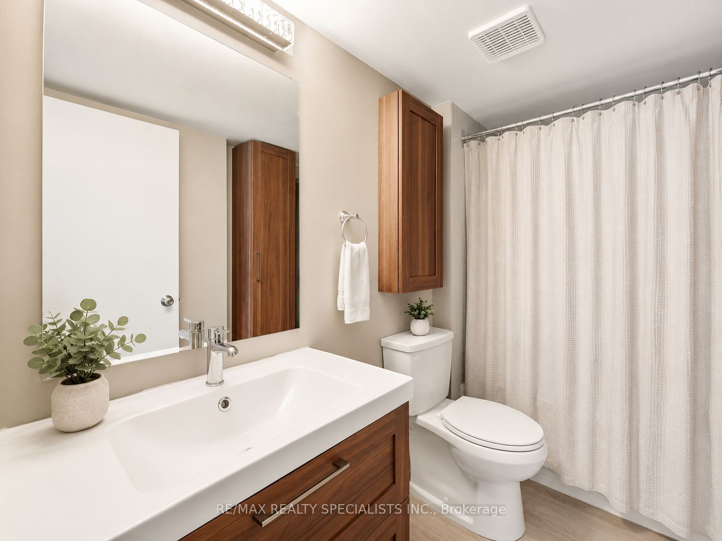 4205 Shipp Drive 404 Property Photo 10
