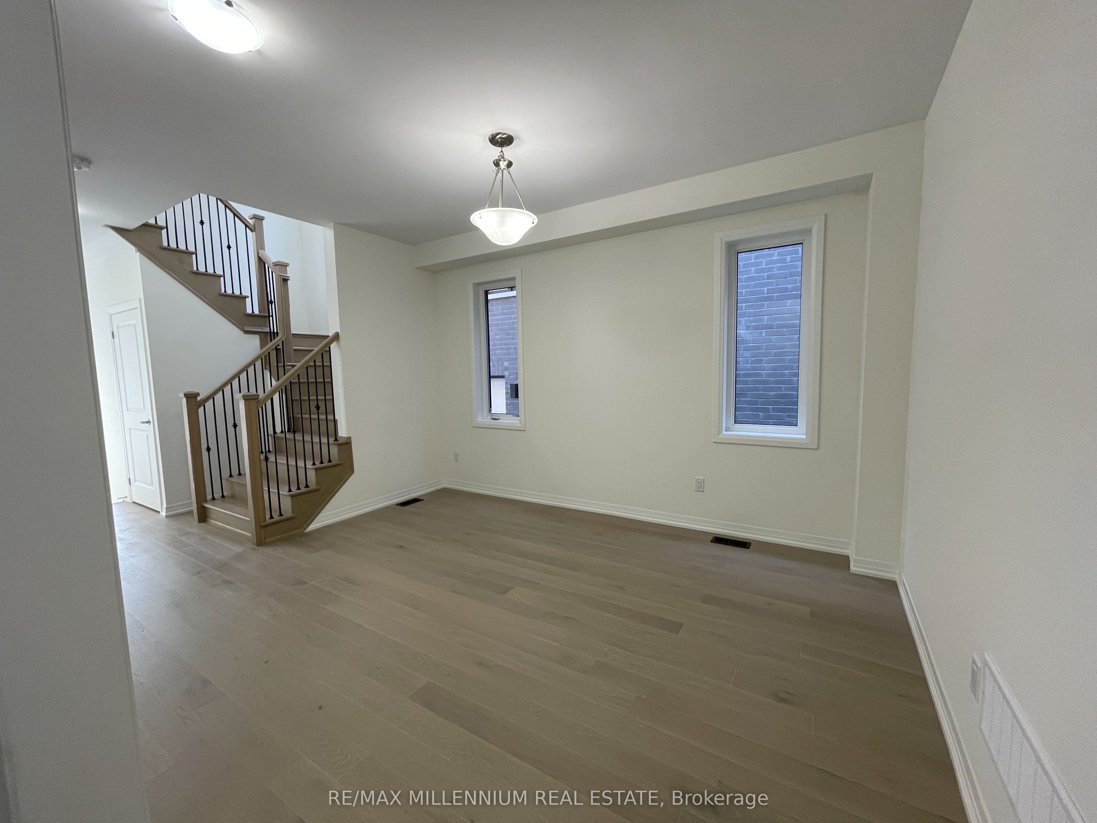 13 Haydrop Road Property Photo 4
