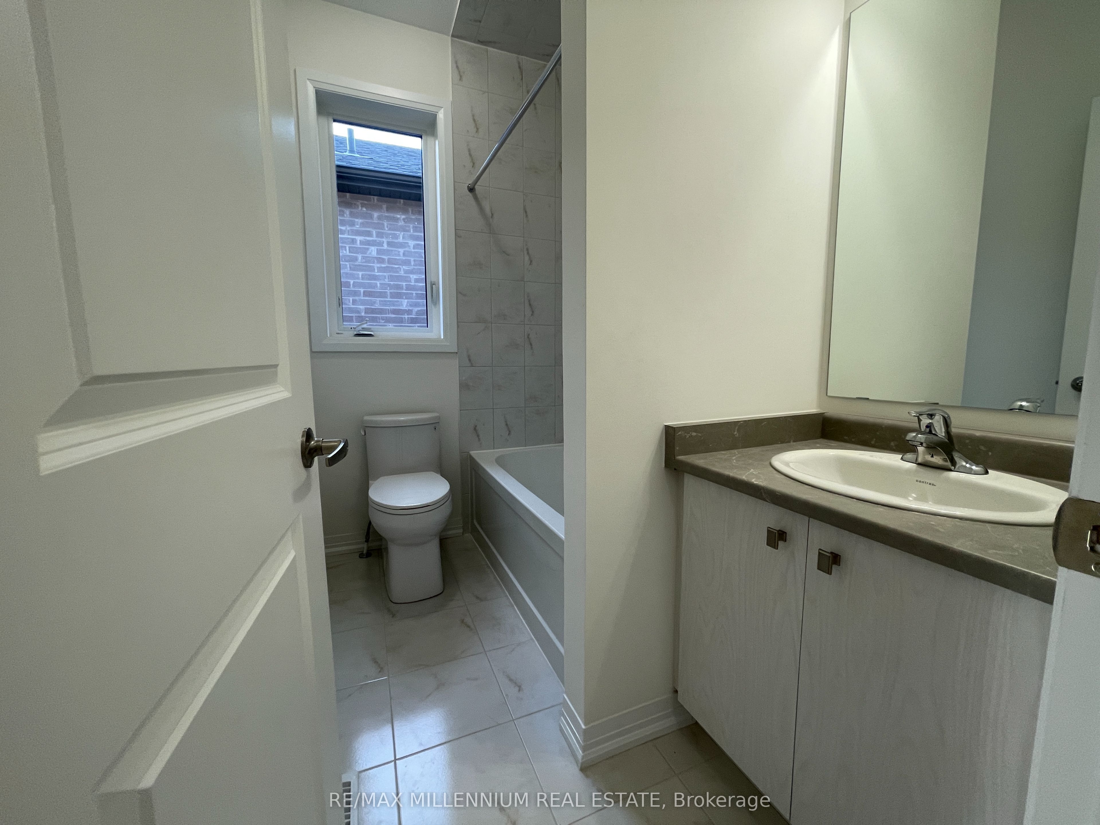 13 Haydrop Road Property Photo 15