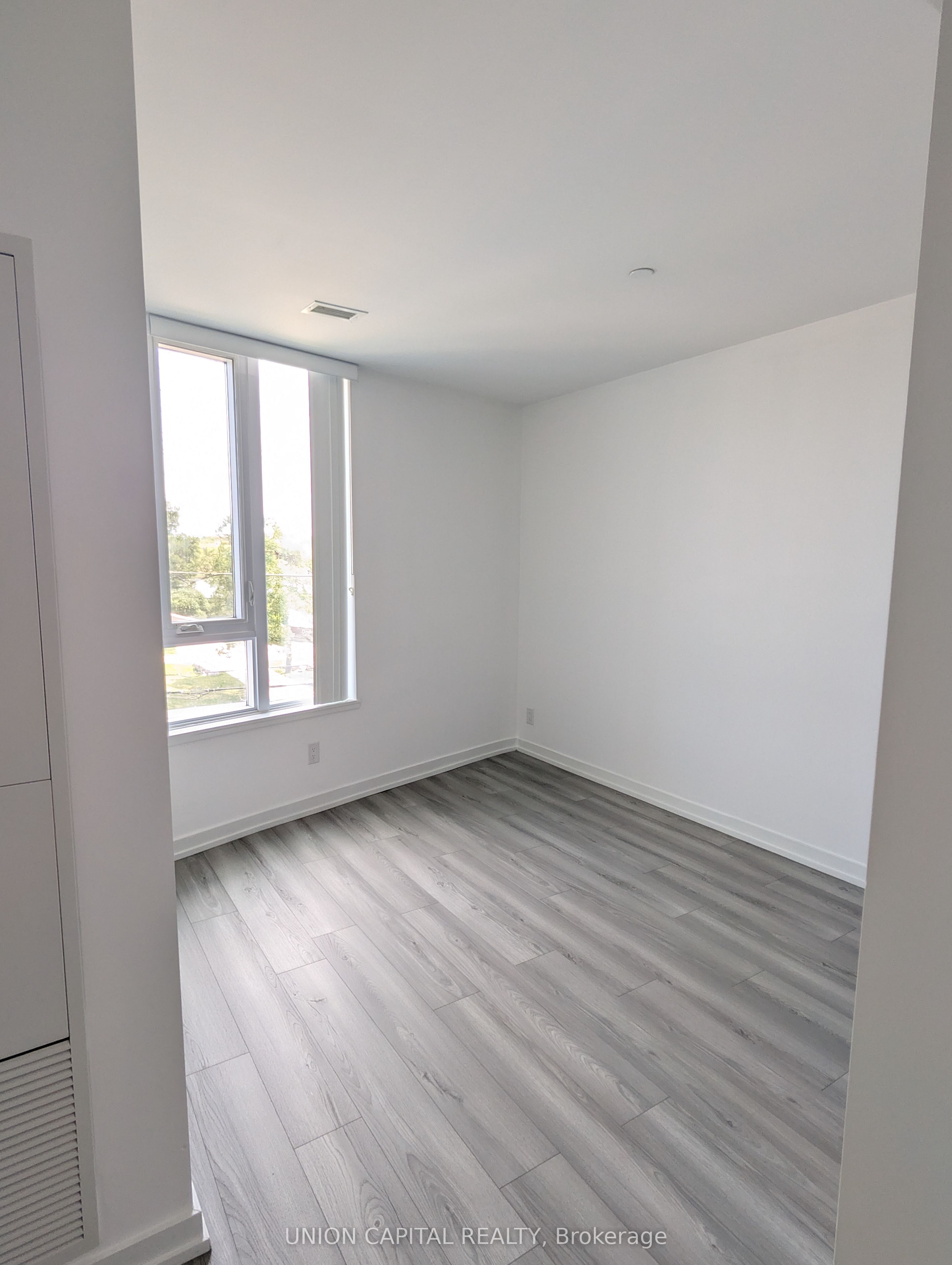 3100 Keele Street 320 Property Photo 5