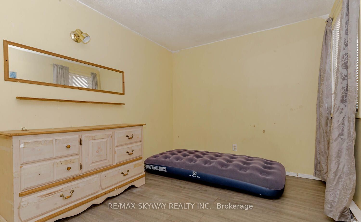 3 Hercules Court Property Photo 14