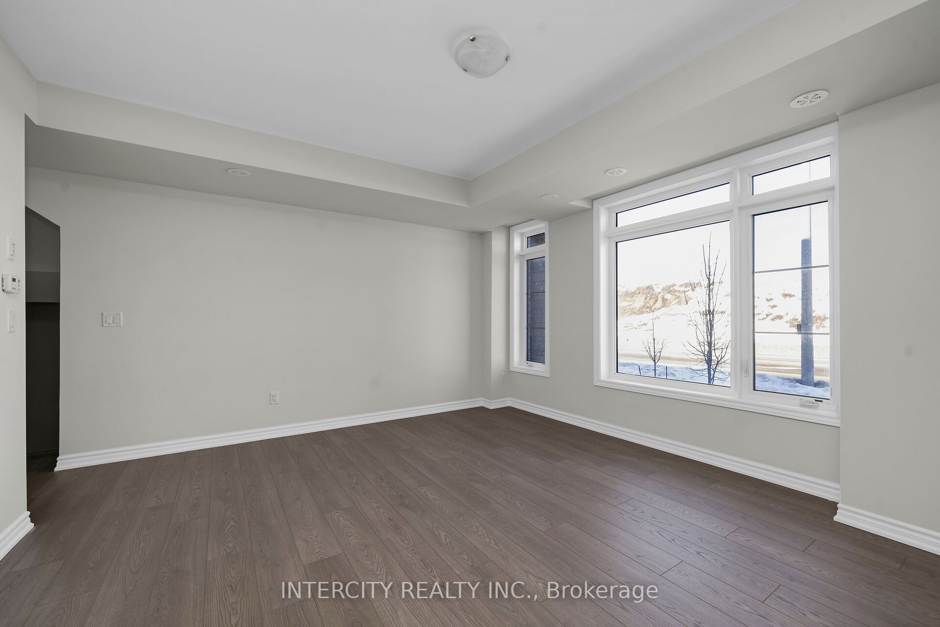471 Tim Manley Avenue 31f Property Photo 5