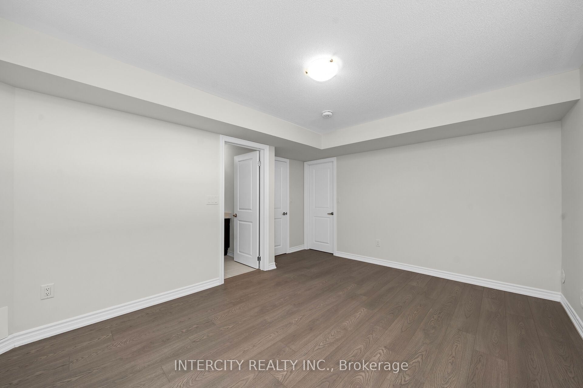 471 Tim Manley Avenue 31f Property Photo 12