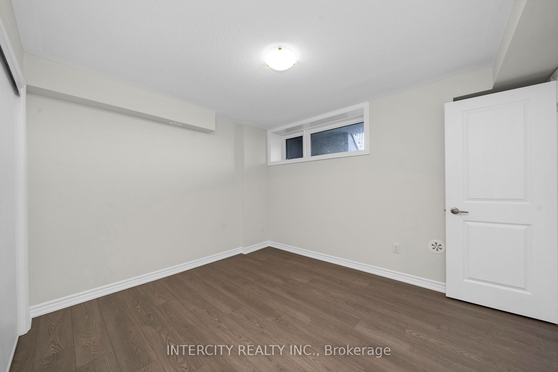 471 Tim Manley Avenue 31f Property Photo 14