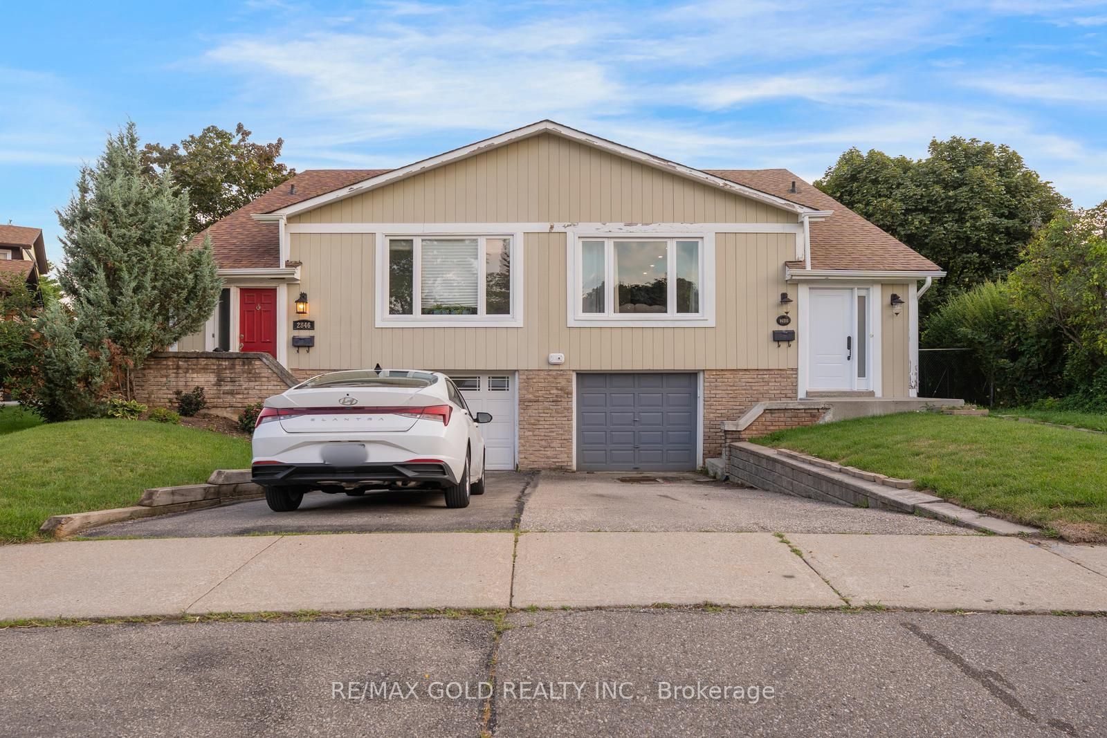 2848 Bucklepost Crescent Property Photo 1