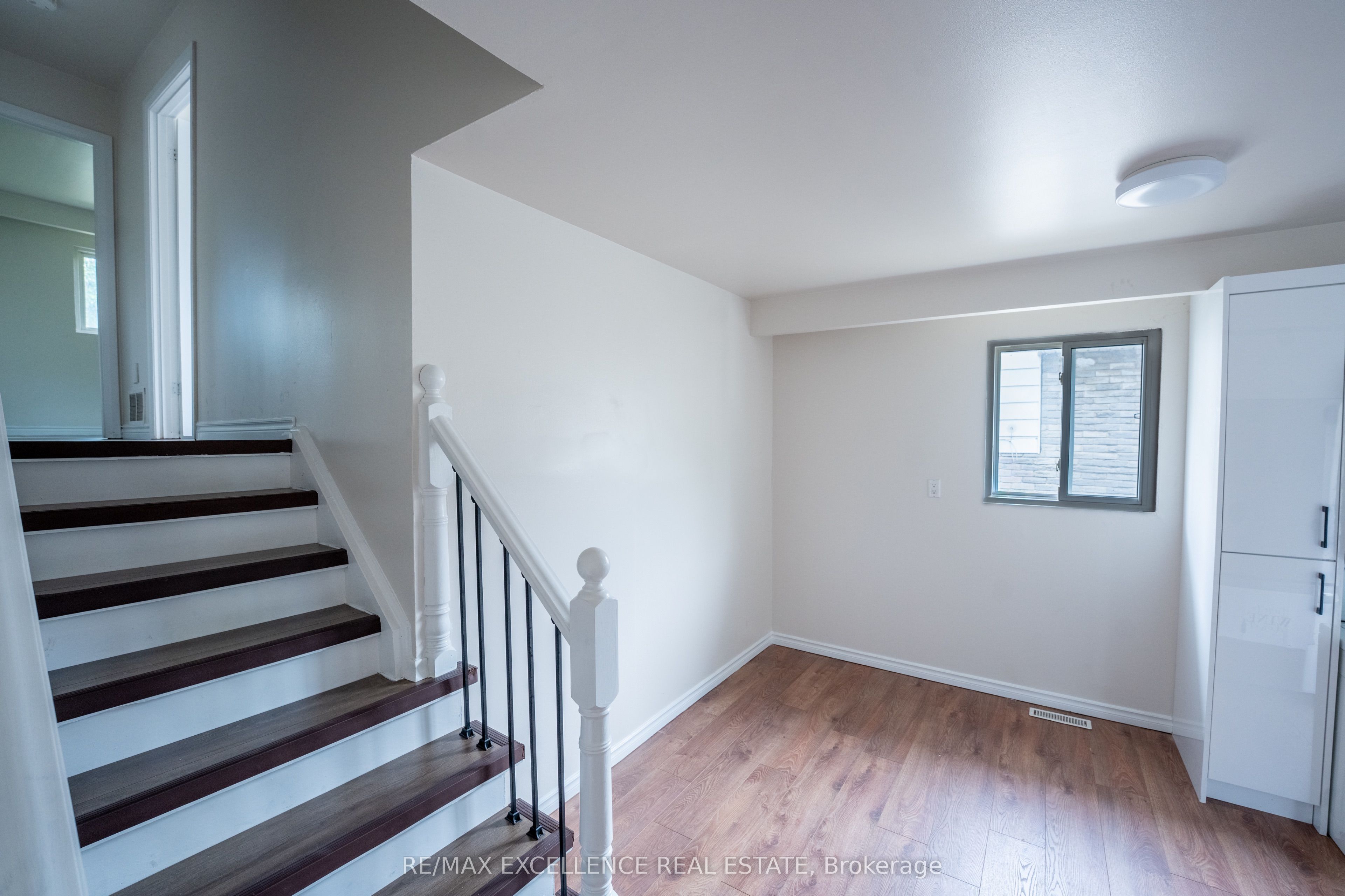 144 Abell Drive Property Photo 8