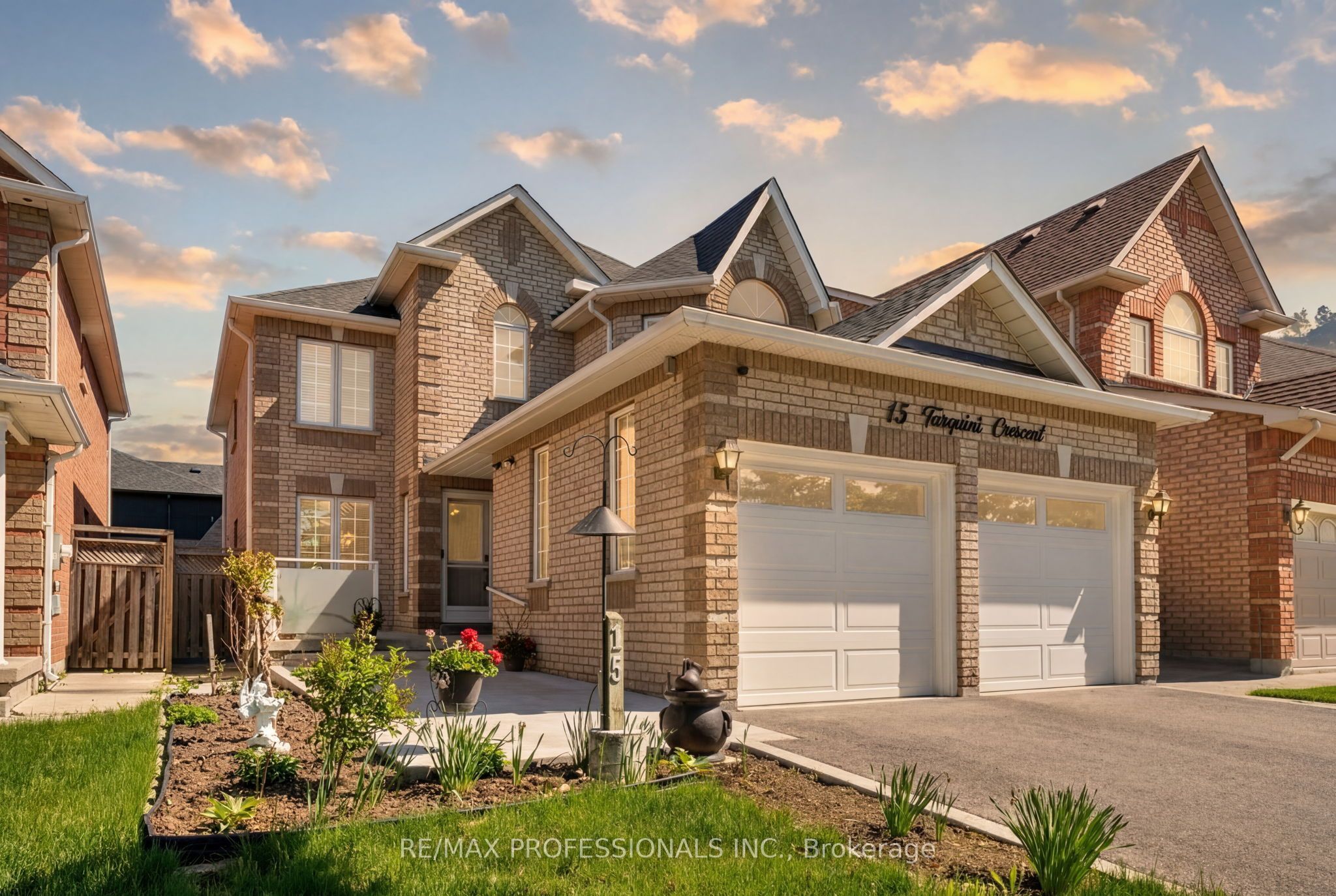 15 Tarquini Crescent Property Photo 2