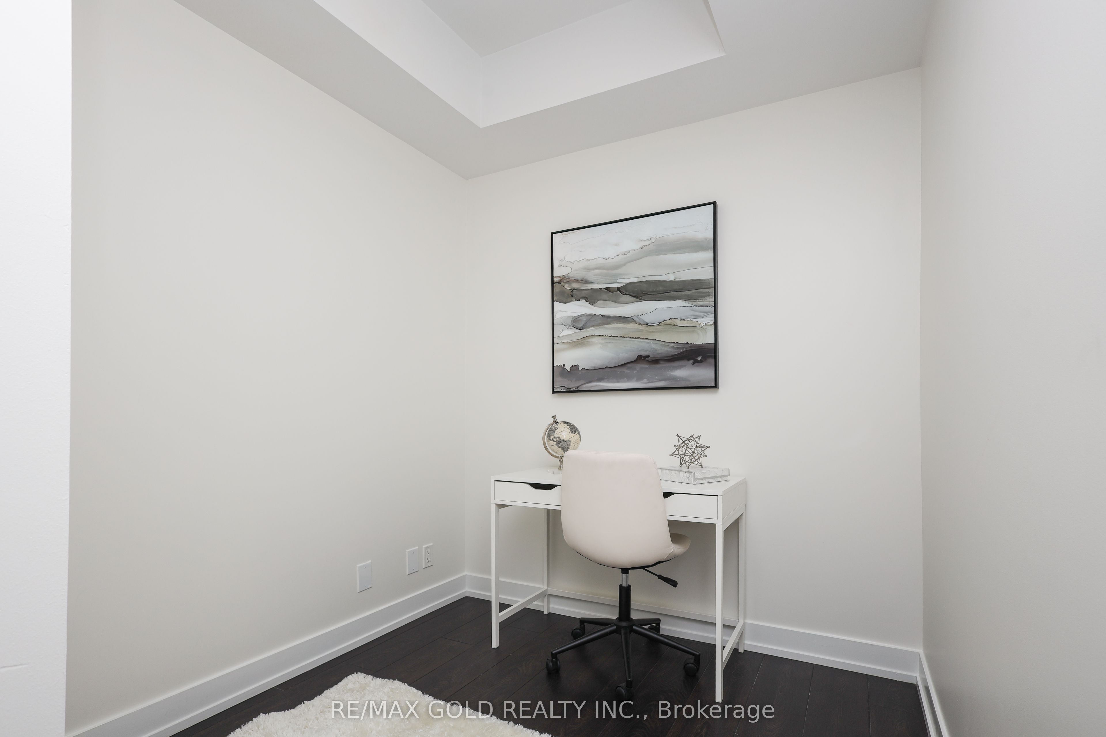 225 Veterans Drive 408 Property Photo 6