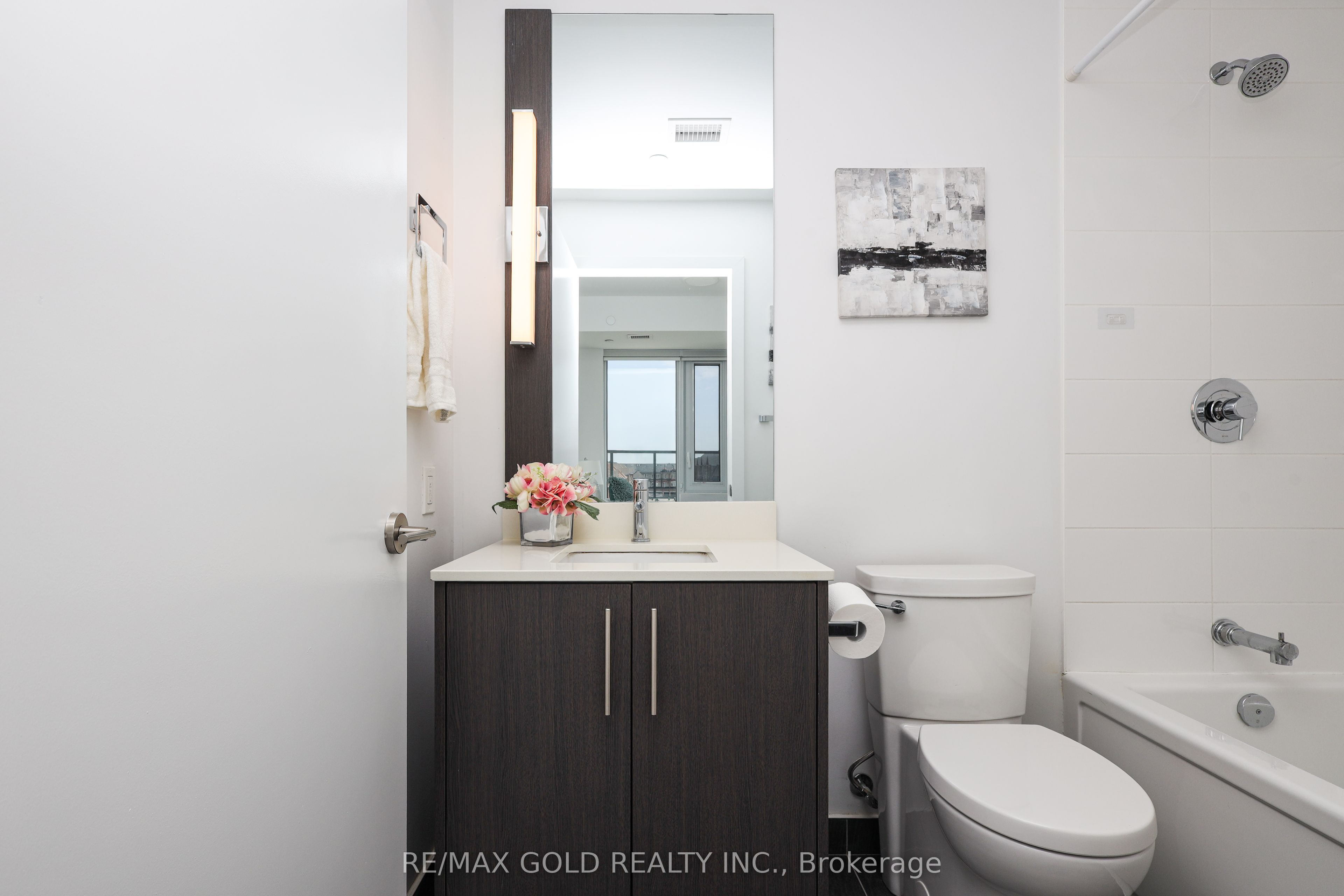 225 Veterans Drive 408 Property Photo 12