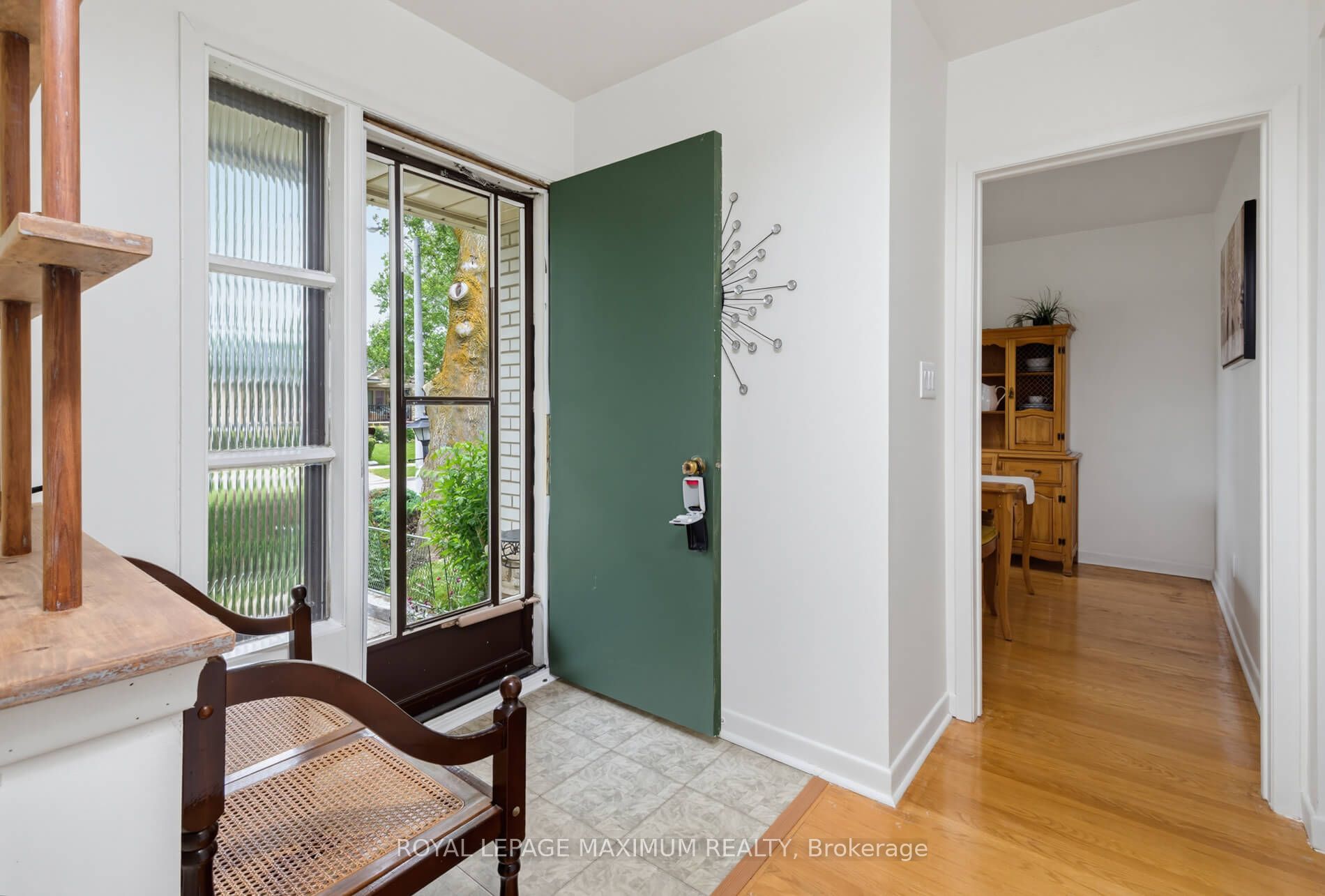 41 Strathavon Drive Property Photo 5
