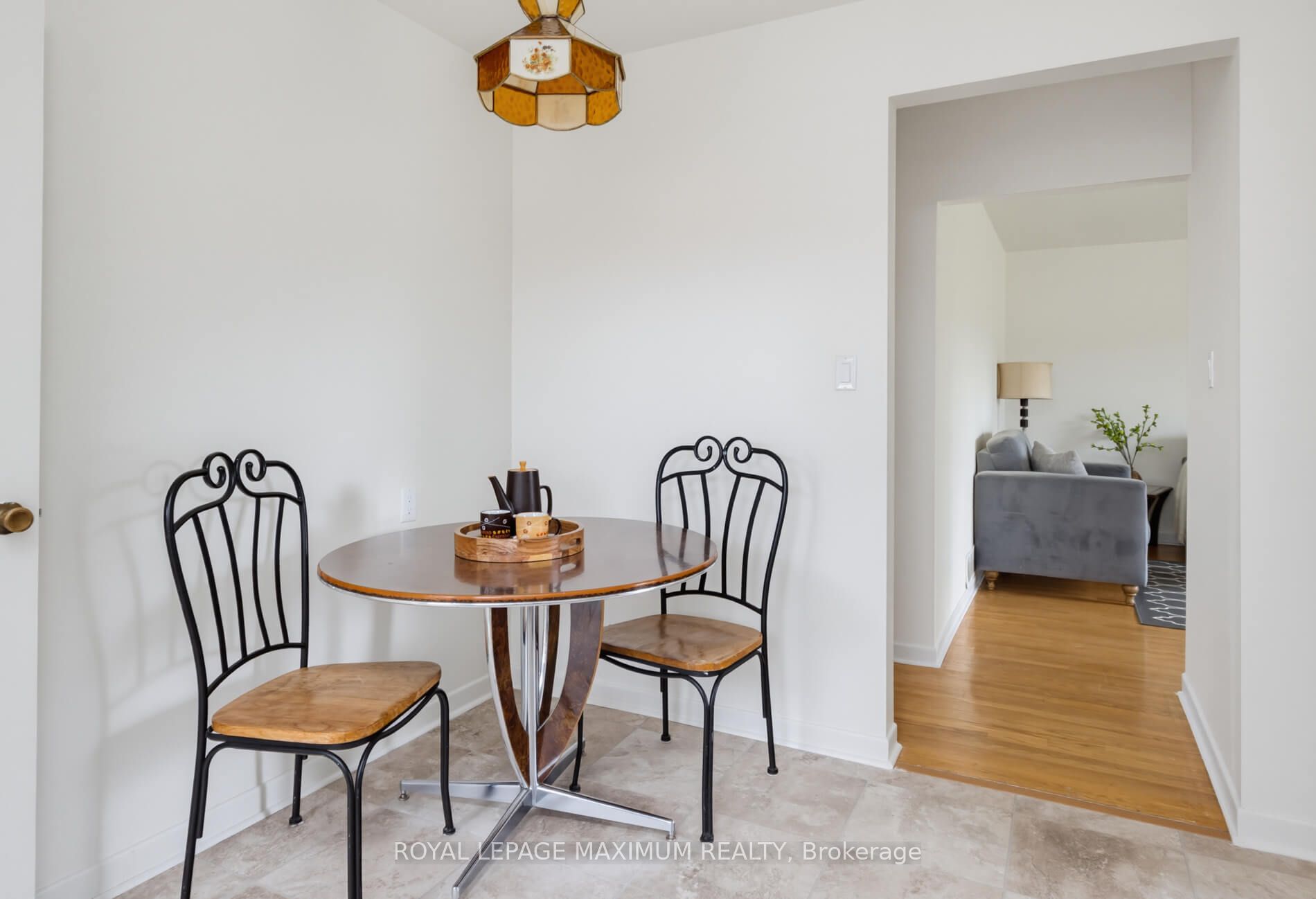 41 Strathavon Drive Property Photo 13