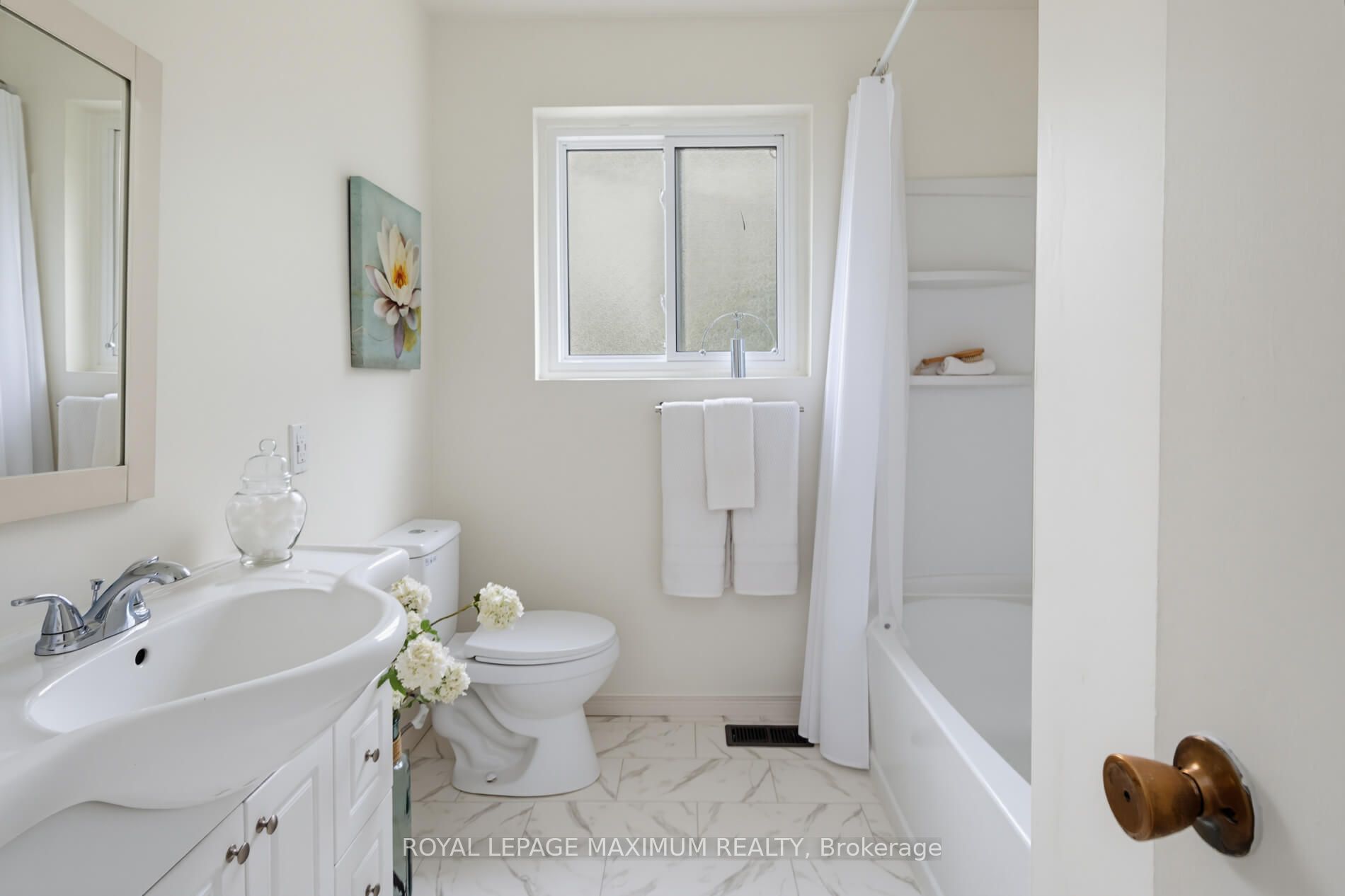 41 Strathavon Drive Property Photo 18