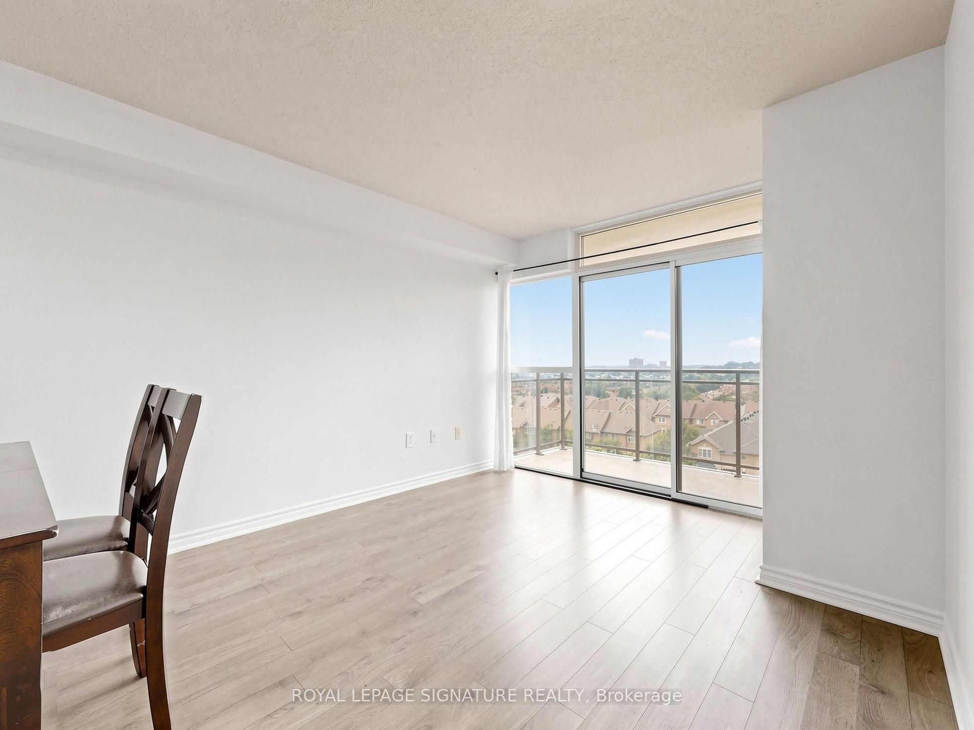 55 Strathaven Drive 708 Property Photo 13