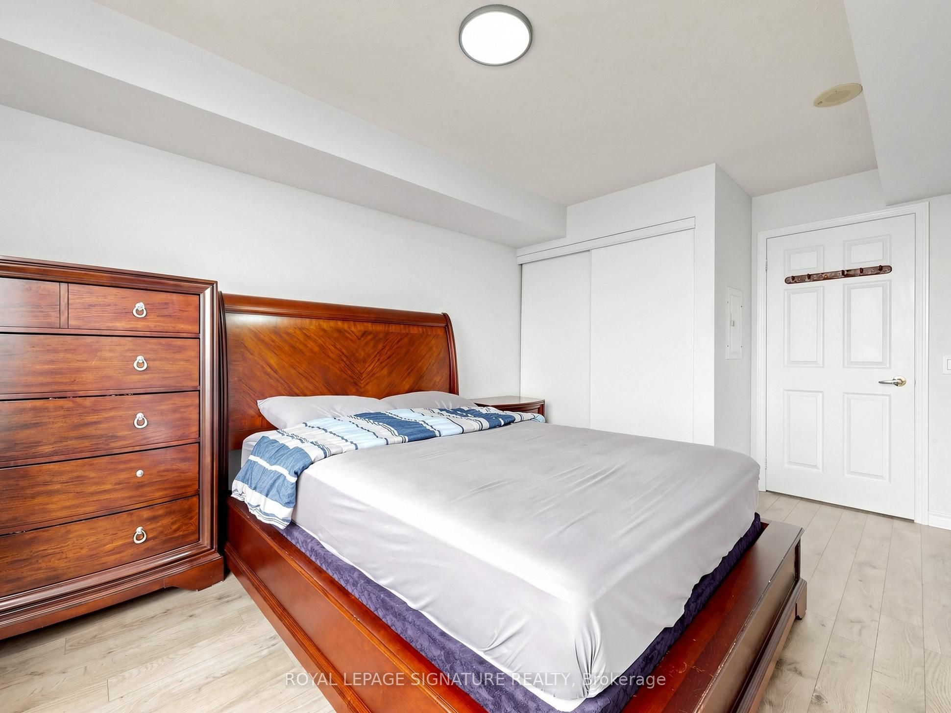 55 Strathaven Drive 708 Property Photo 22