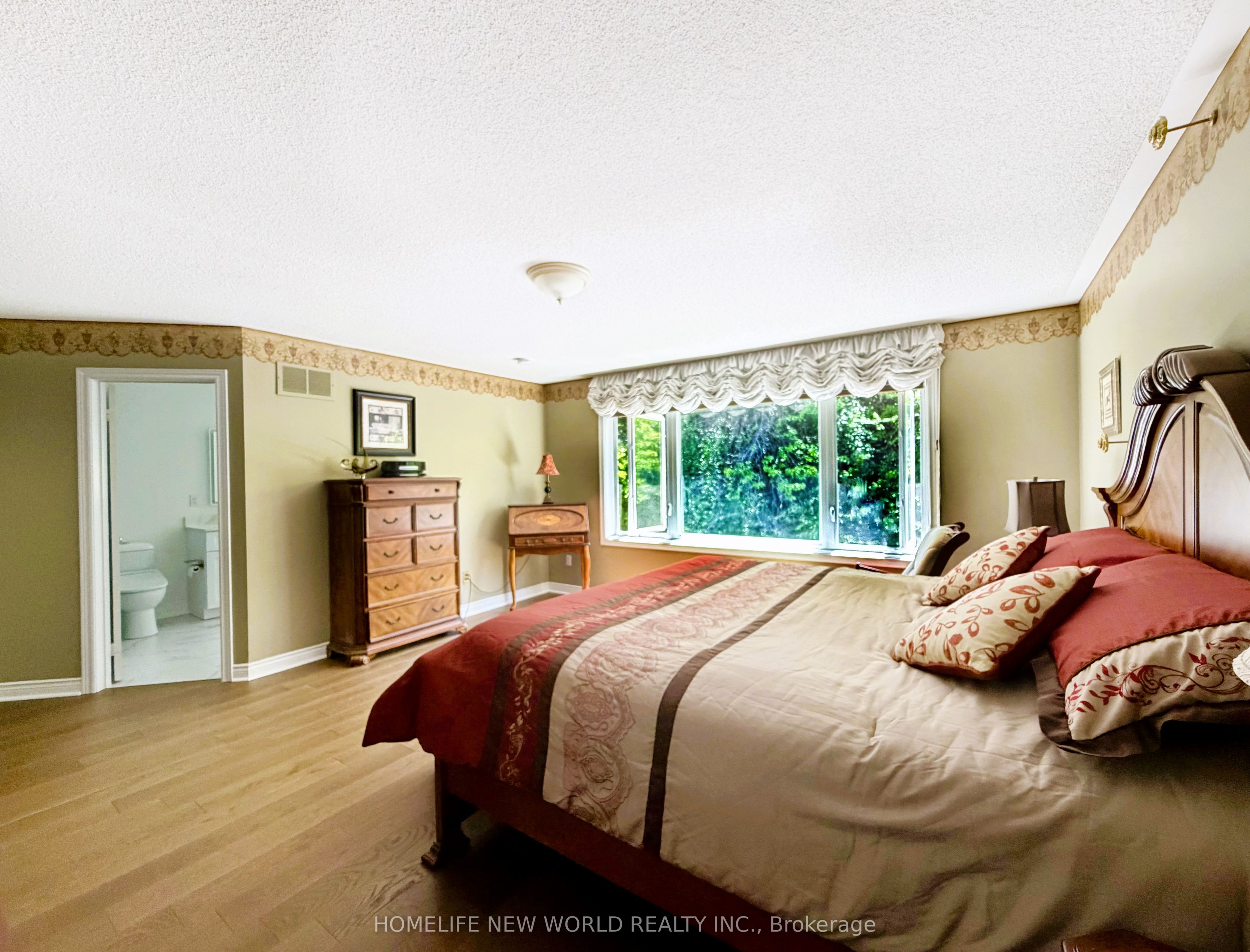 2326 Yorktown Circle Property Photo 20