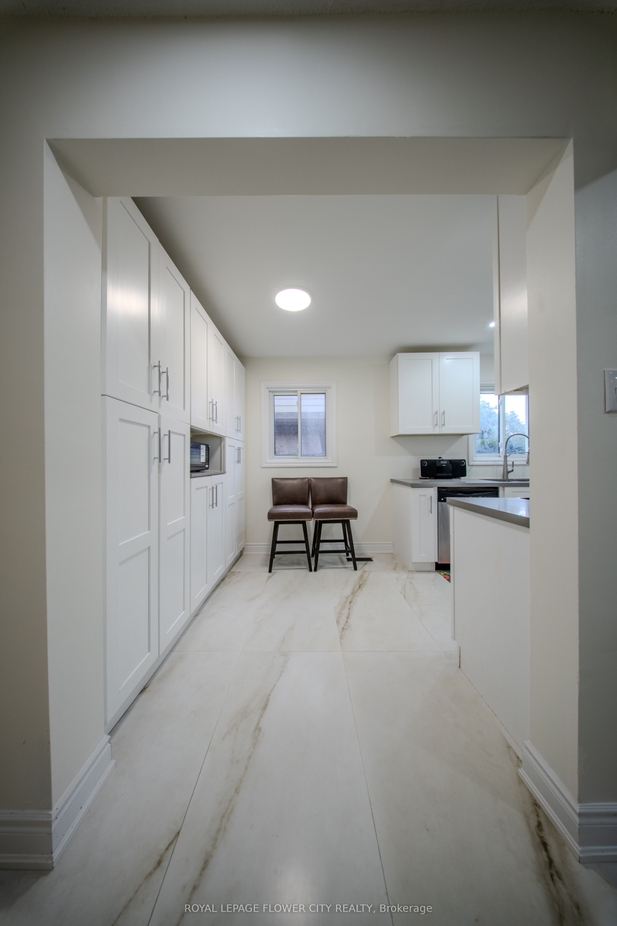 6 Crenshaw Crescent Property Photo 8