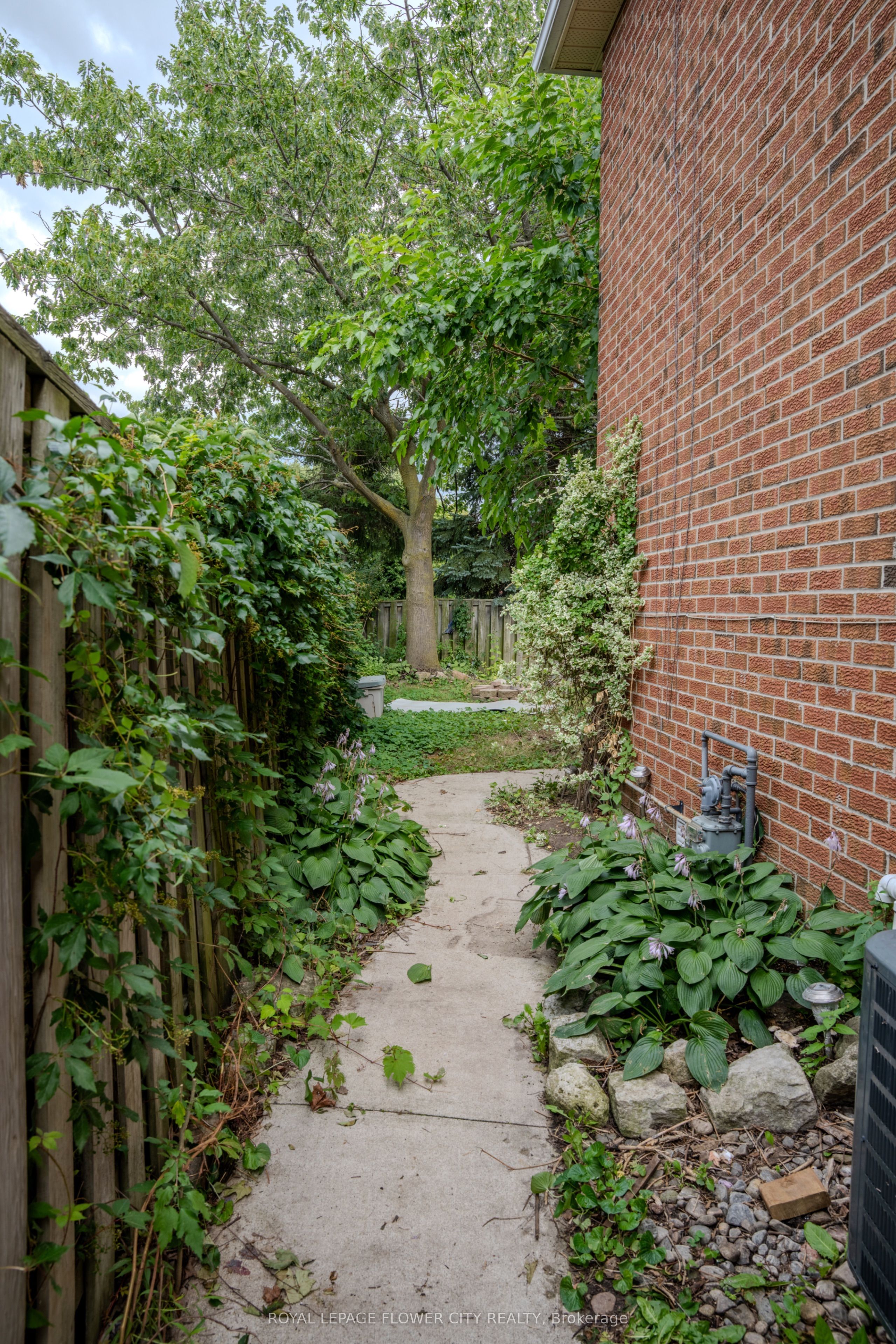 6 Crenshaw Crescent Property Photo 38