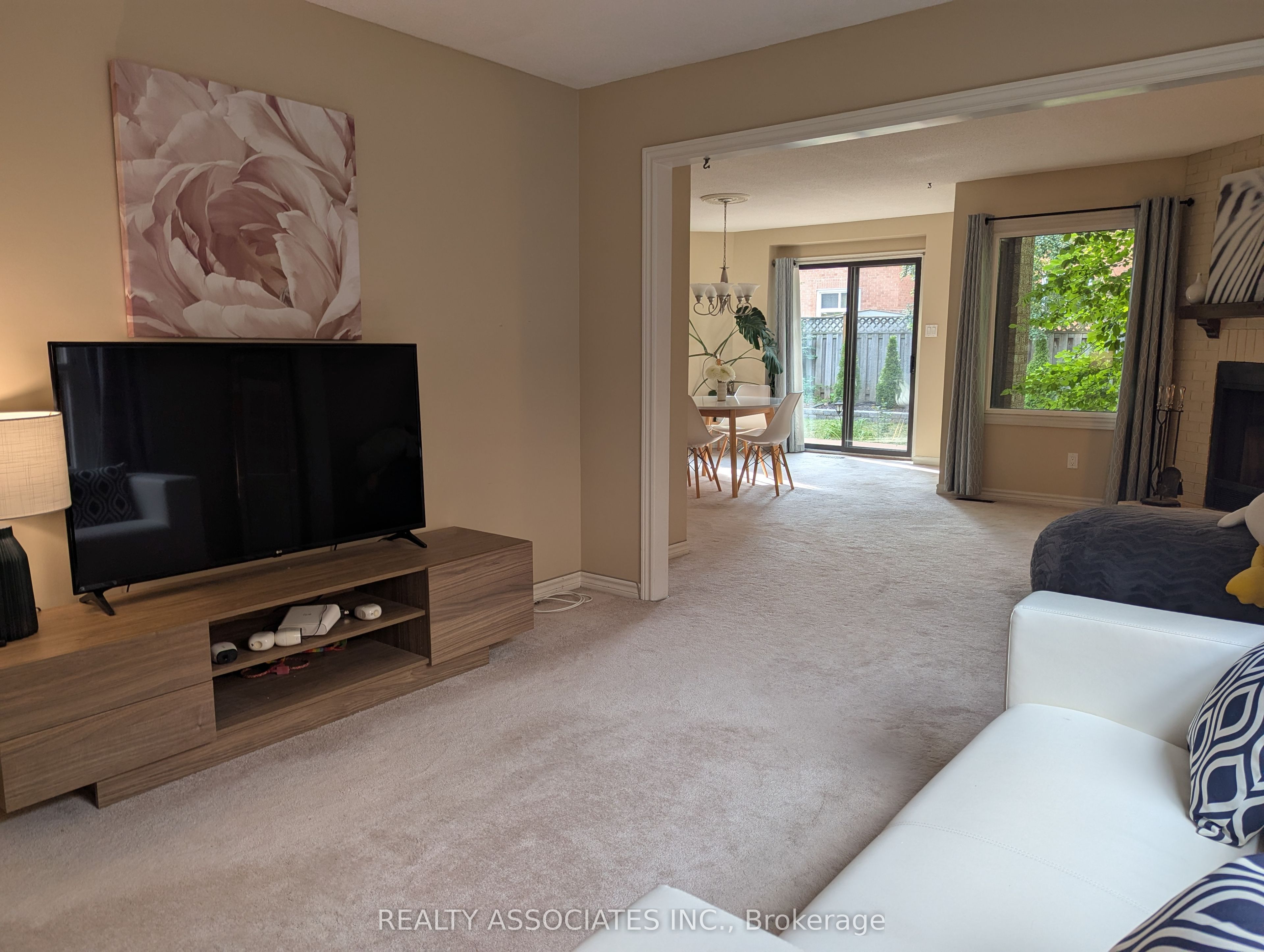 3279 Charlebrook Court Property Photo 9