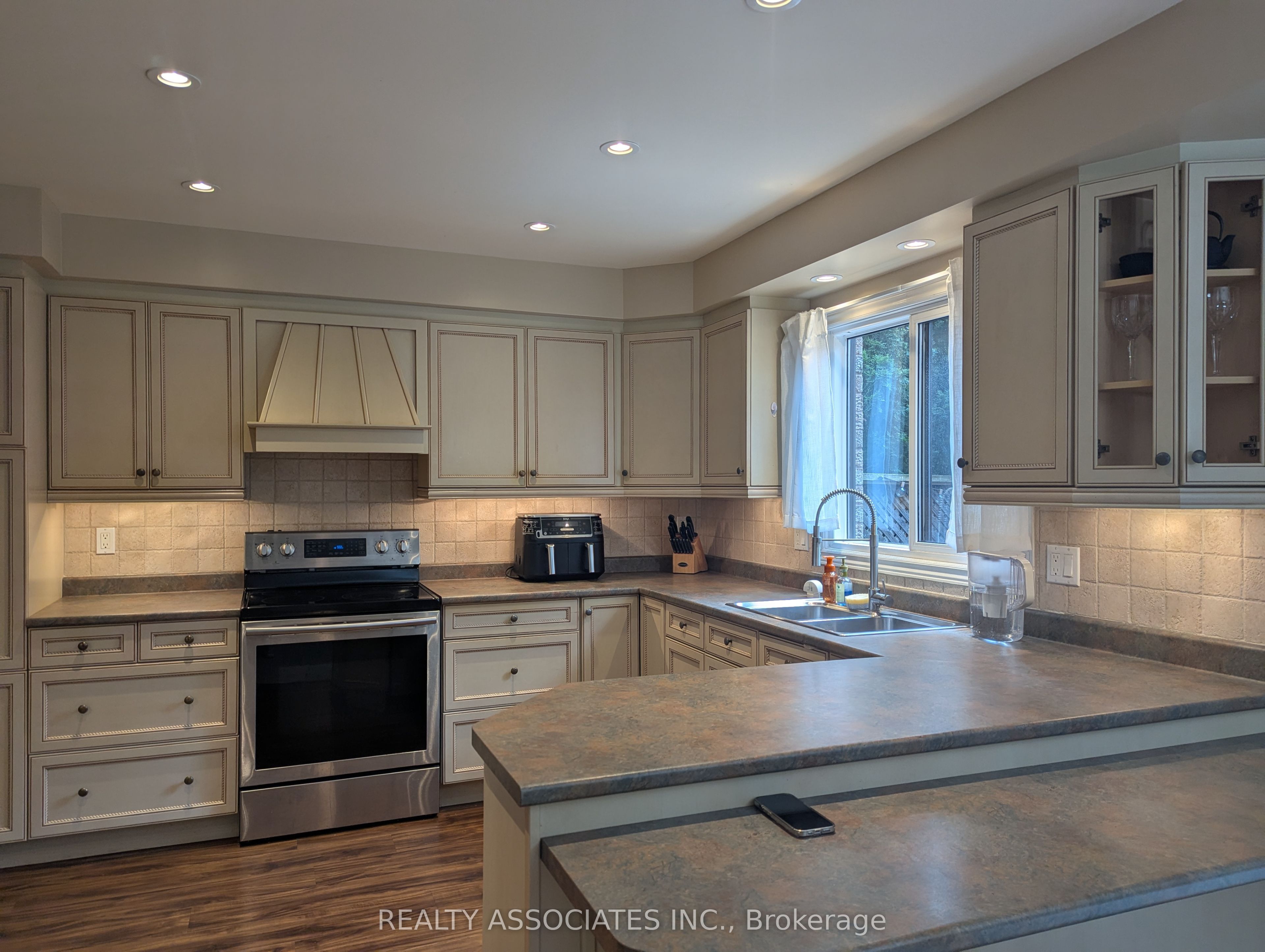 3279 Charlebrook Court Property Photo 15