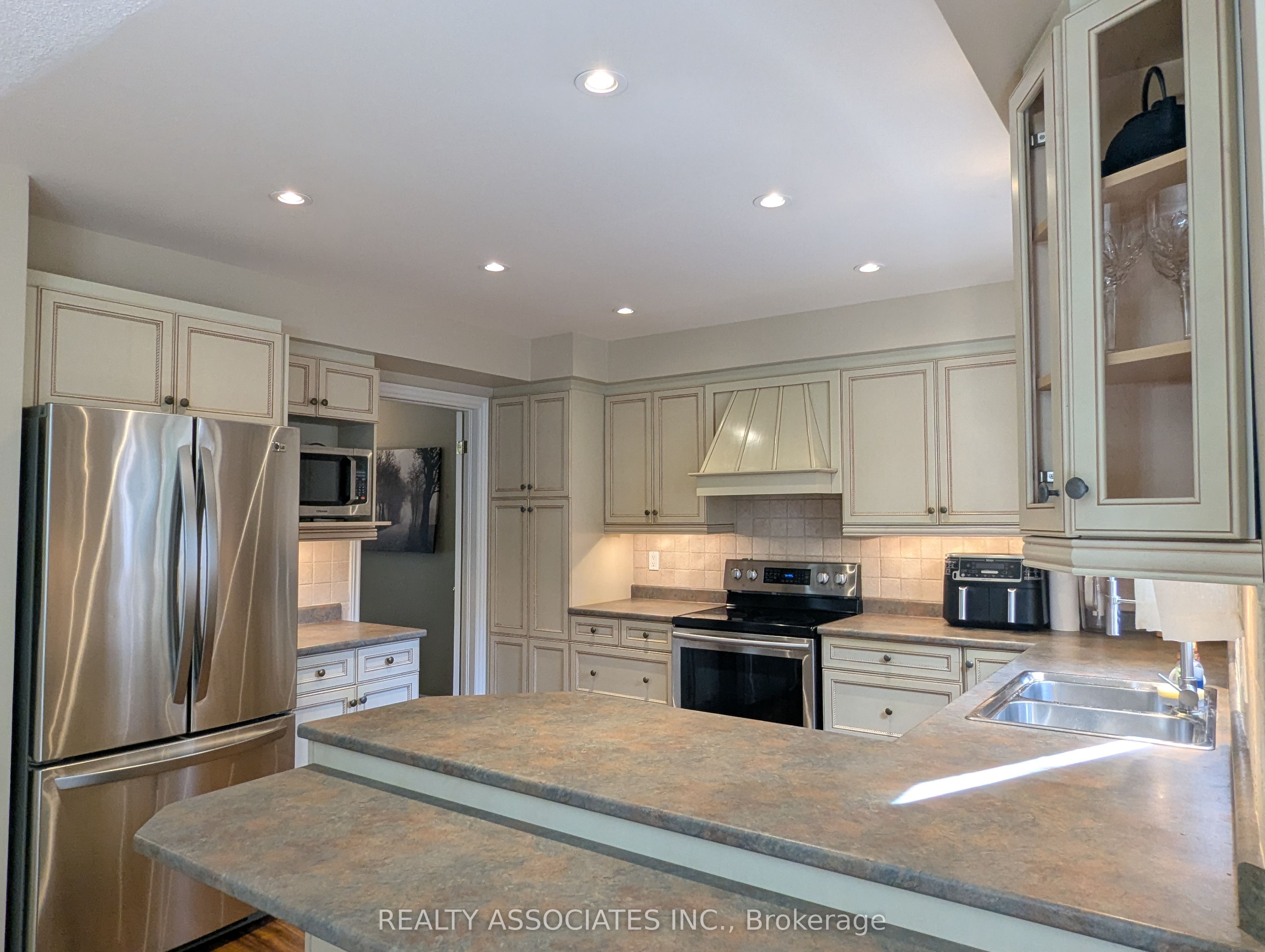 3279 Charlebrook Court Property Photo 25