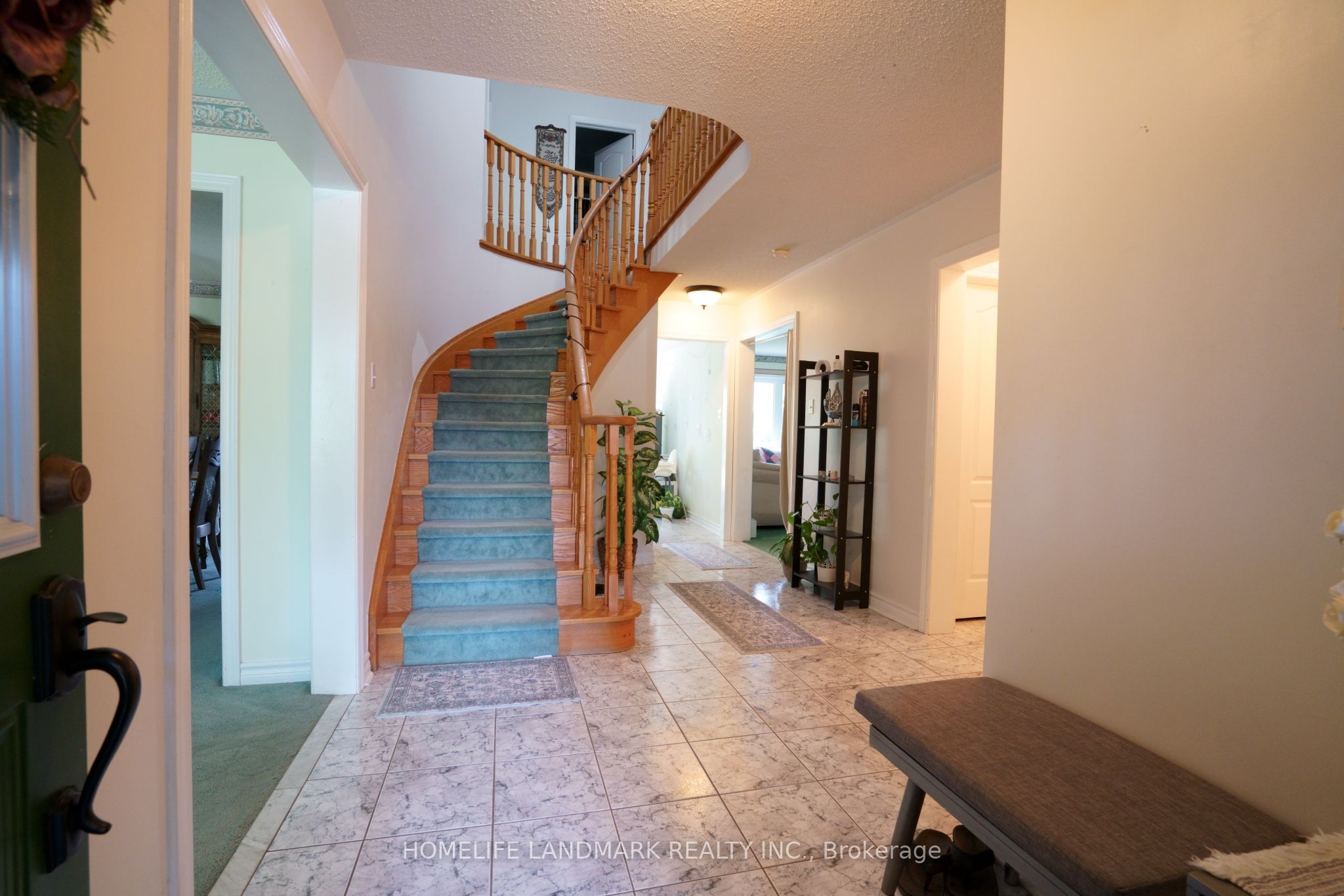 2914 Peacock Drive Property Photo 2