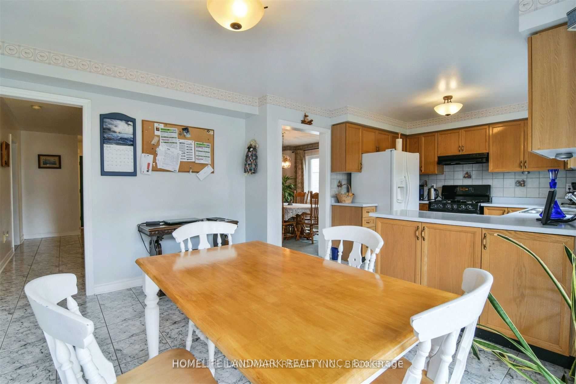 2914 Peacock Drive Property Photo 4