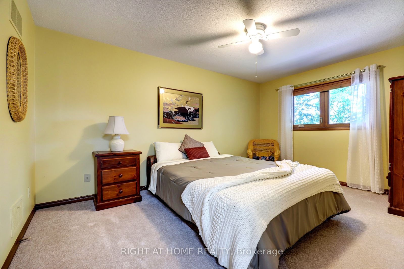 1412 Carmen Drive Property Photo 25
