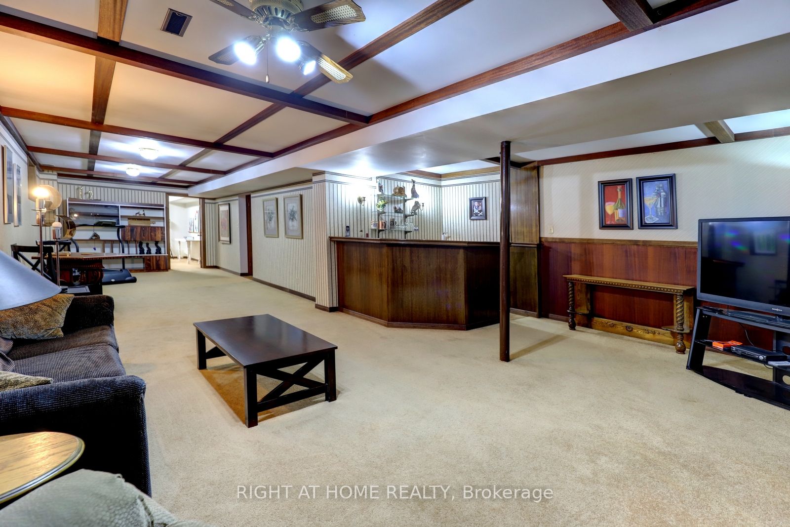 1412 Carmen Drive Property Photo 31