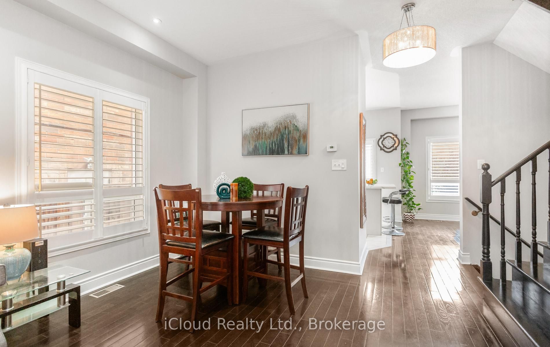 39 Flurry Circle Property Photo 8