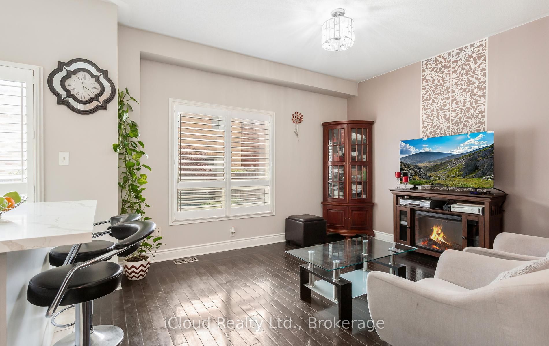 39 Flurry Circle Property Photo 11
