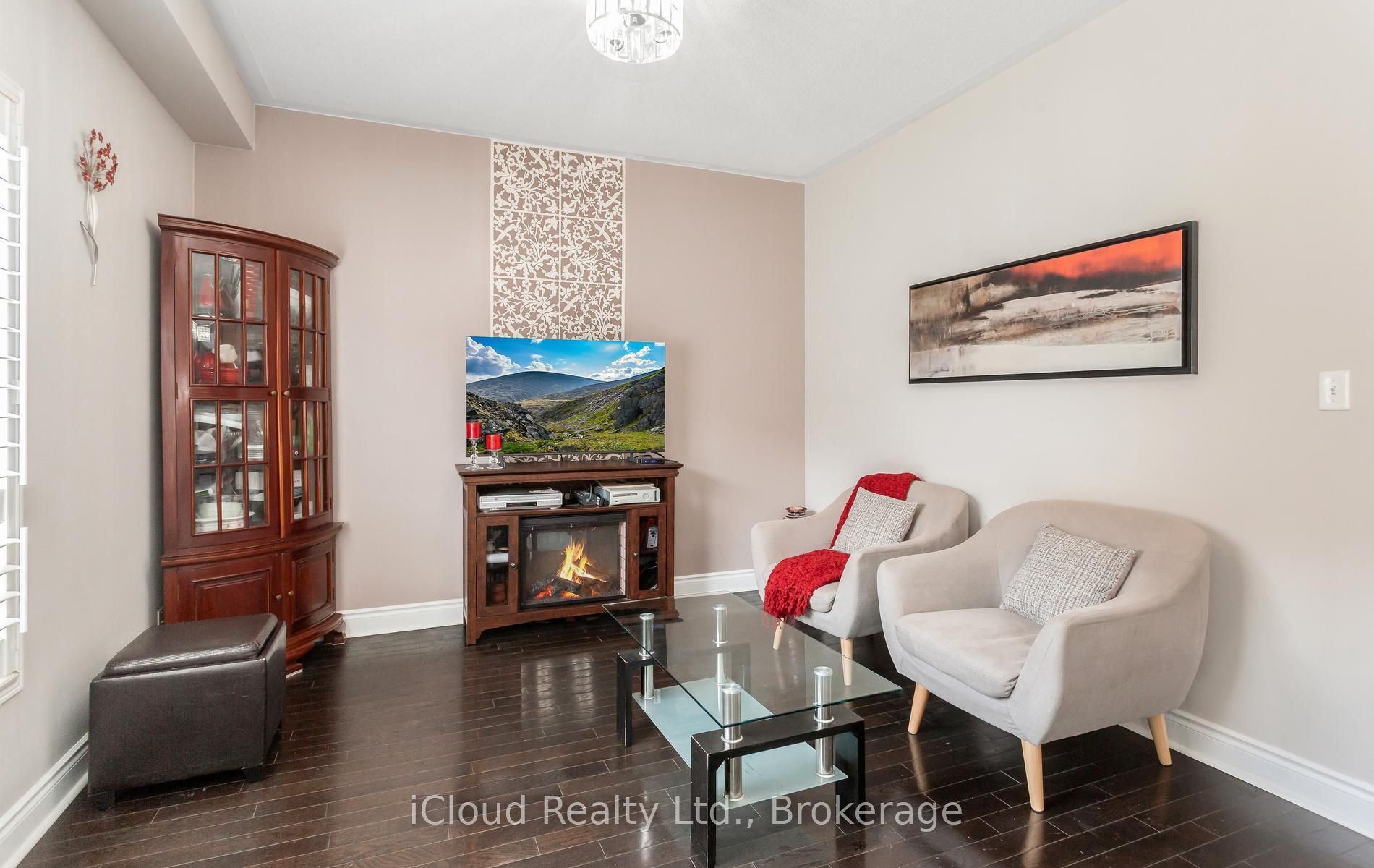 39 Flurry Circle Property Photo 12