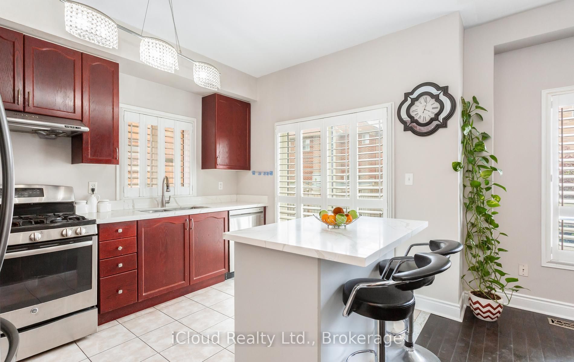 39 Flurry Circle Property Photo 16