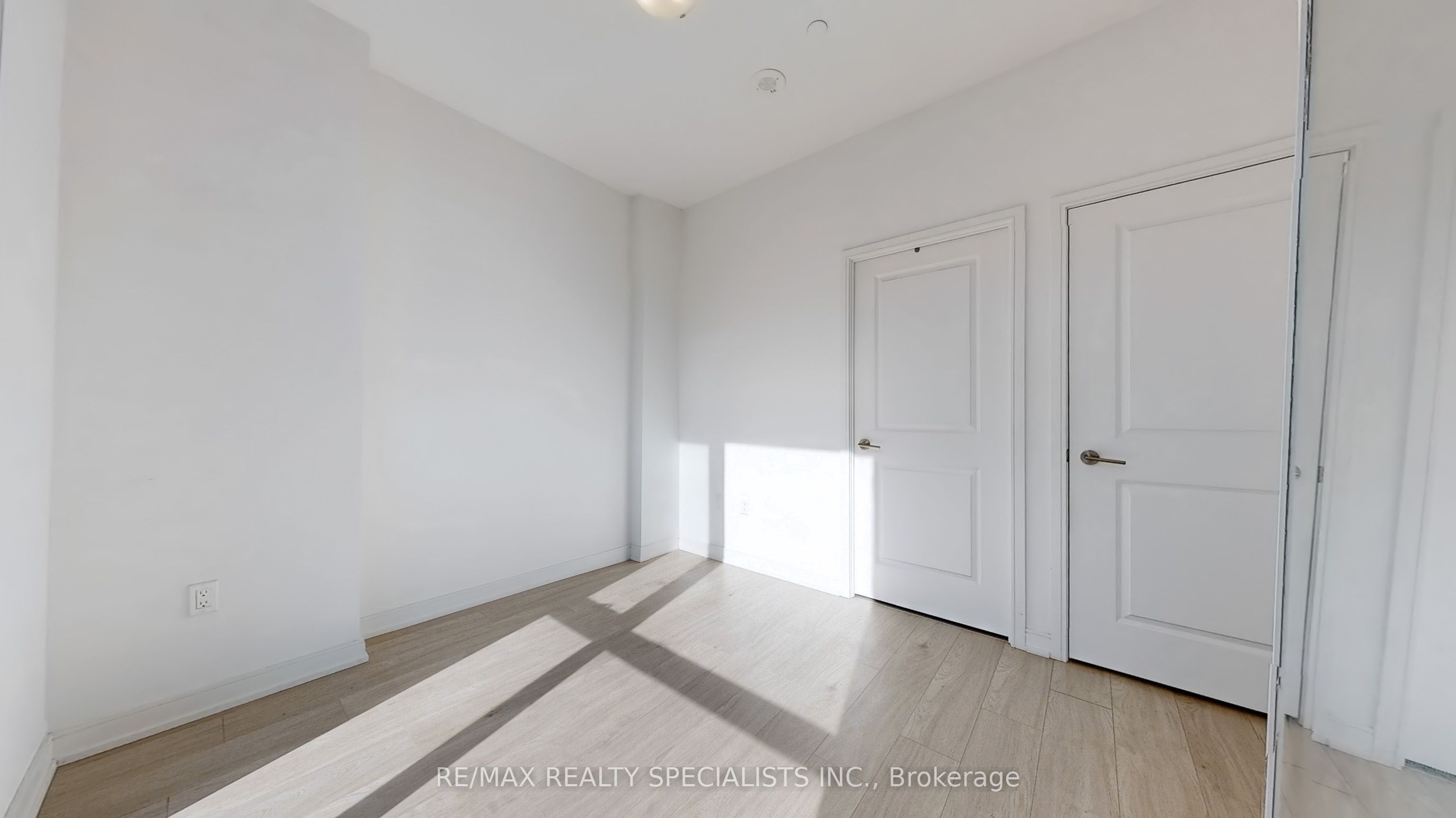 8 Nahani Way 321 Property Photo 14
