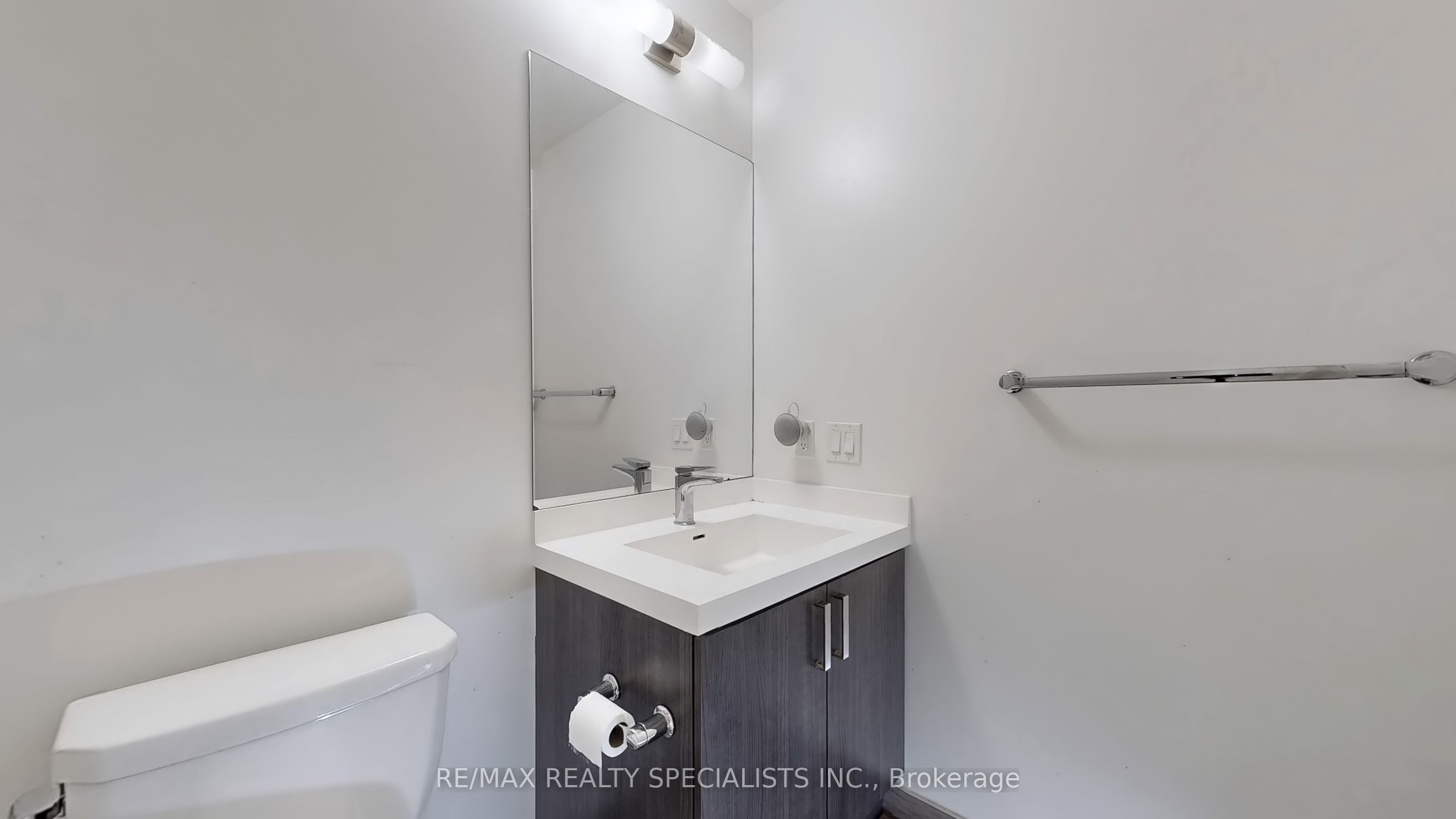 8 Nahani Way 321 Property Photo 16