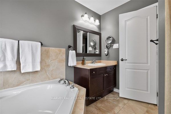 180 Leiterman Drive Property Photo 31
