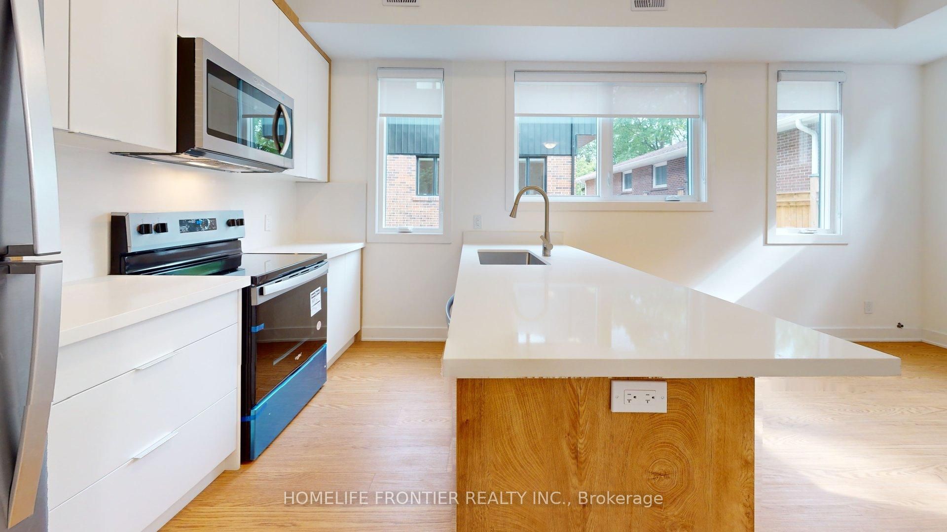 1089 Glencairn Avenue R (laneway) Property Photo 7