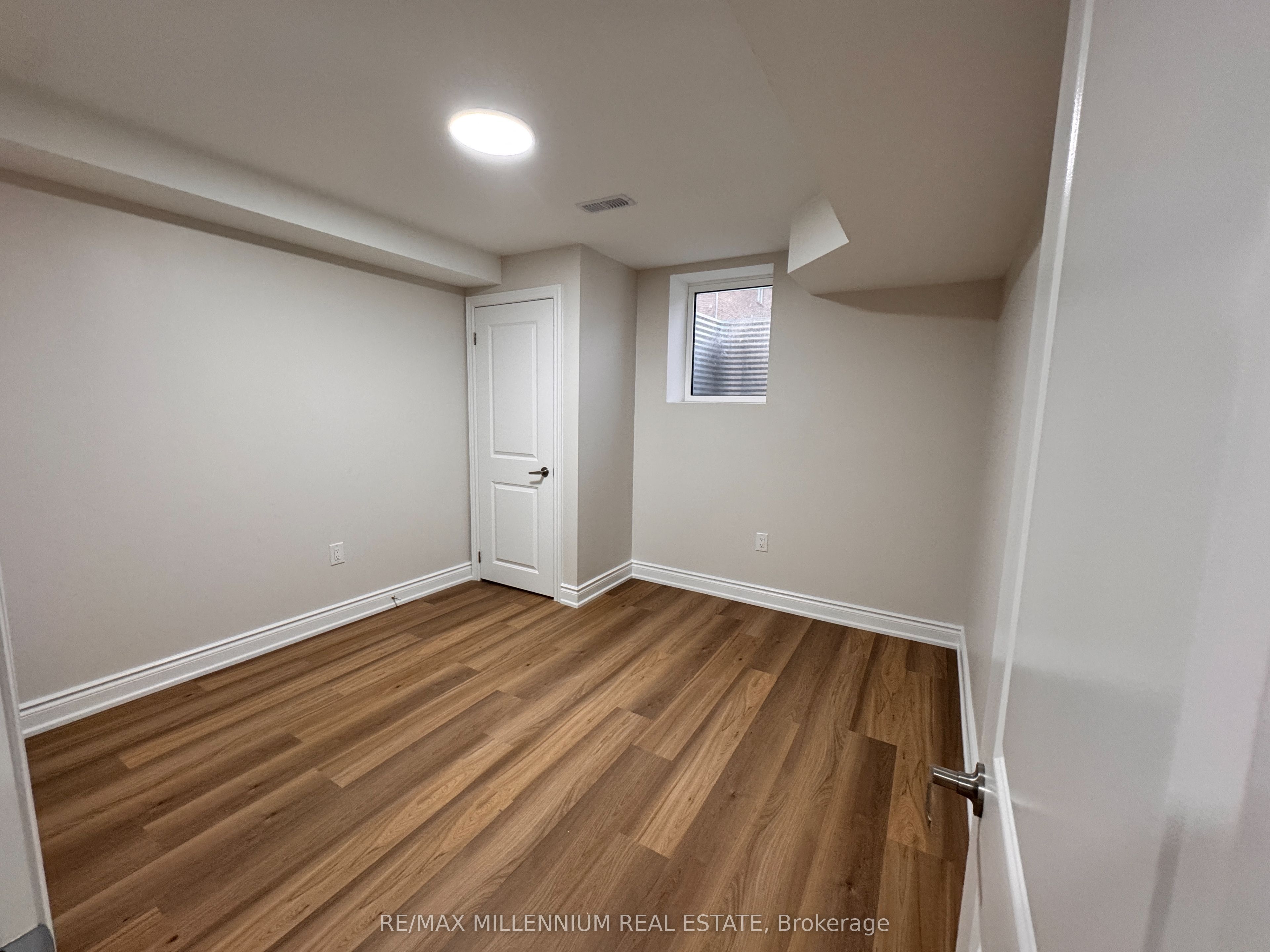 30 Boswell Drive Bsmt Property Photo 5