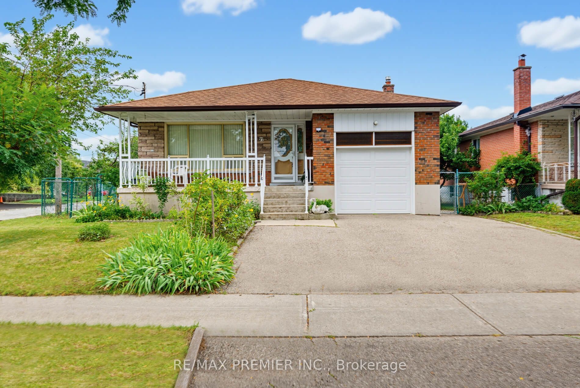 27 Whitfield Avenue Property Photo 1