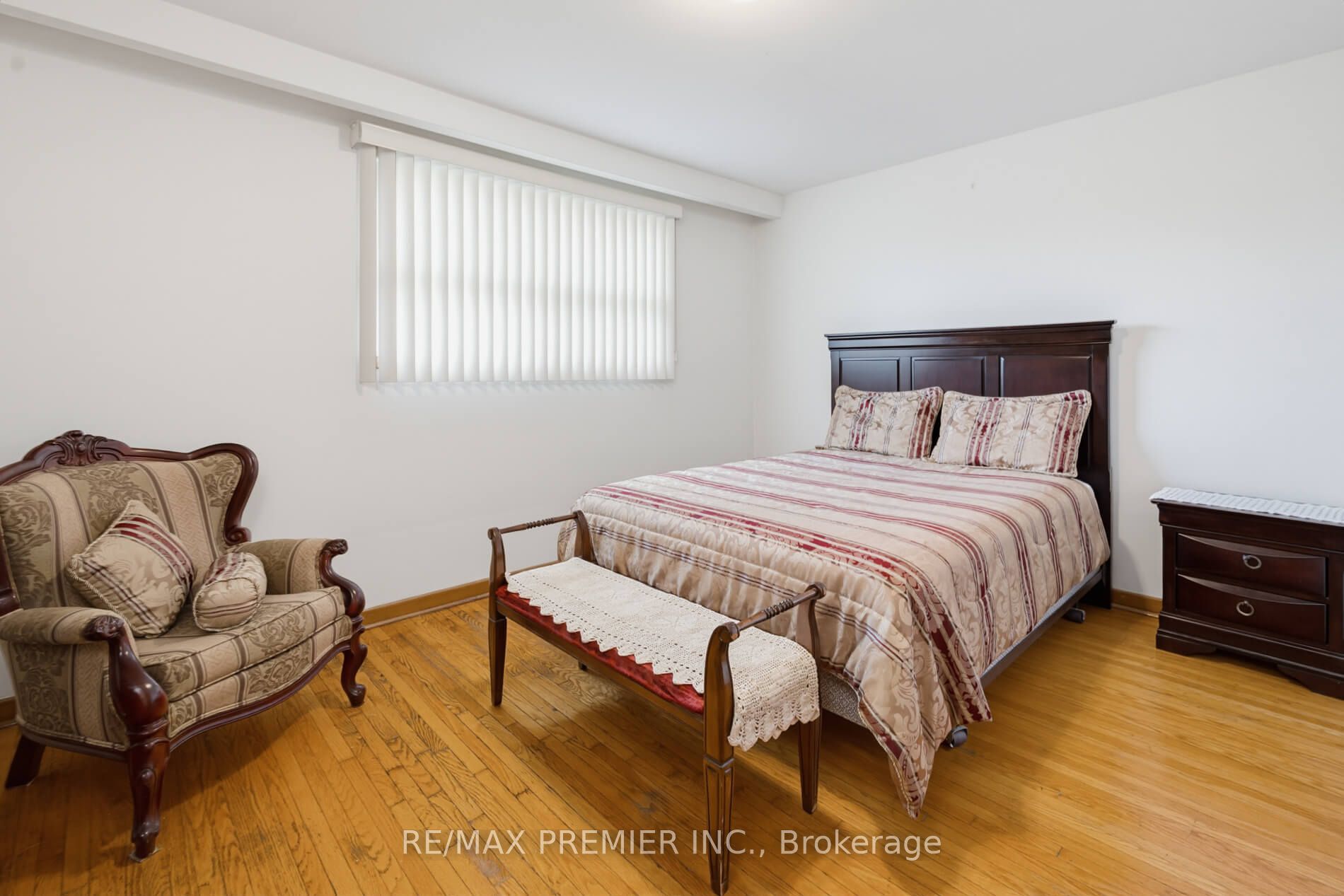 27 Whitfield Avenue Property Photo 12