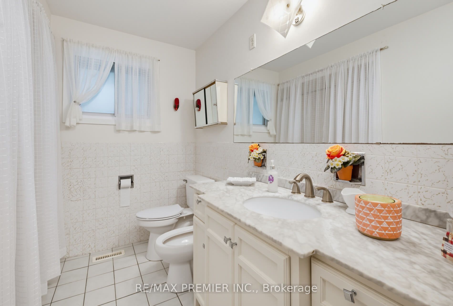 27 Whitfield Avenue Property Photo 13