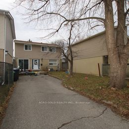 13 Hillgate Drive Property Photo 1