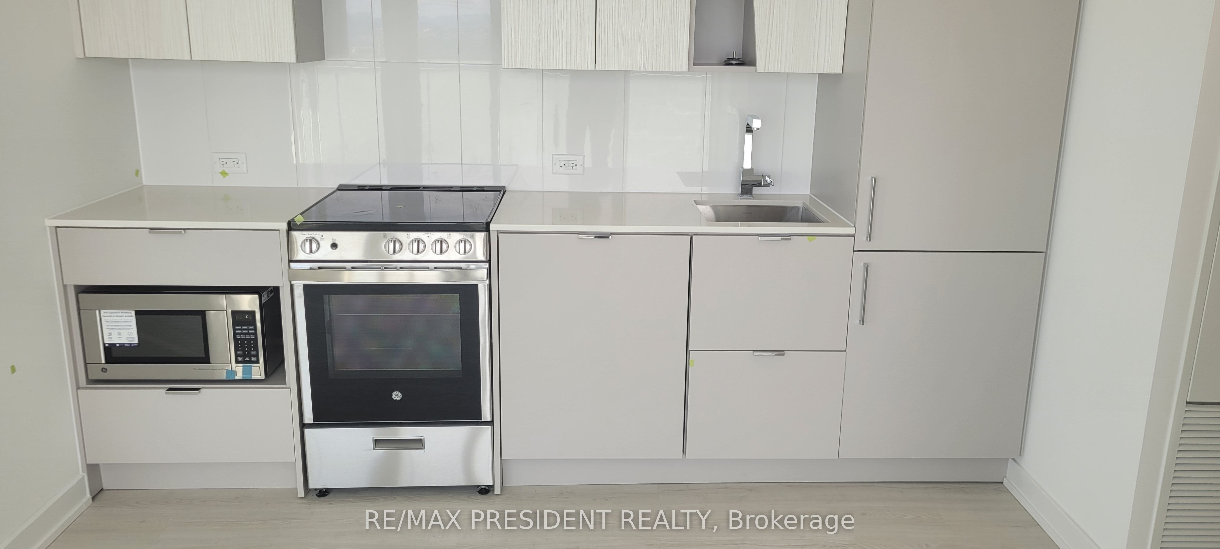 3883 Quartz Road E 5310 Property Photo 3