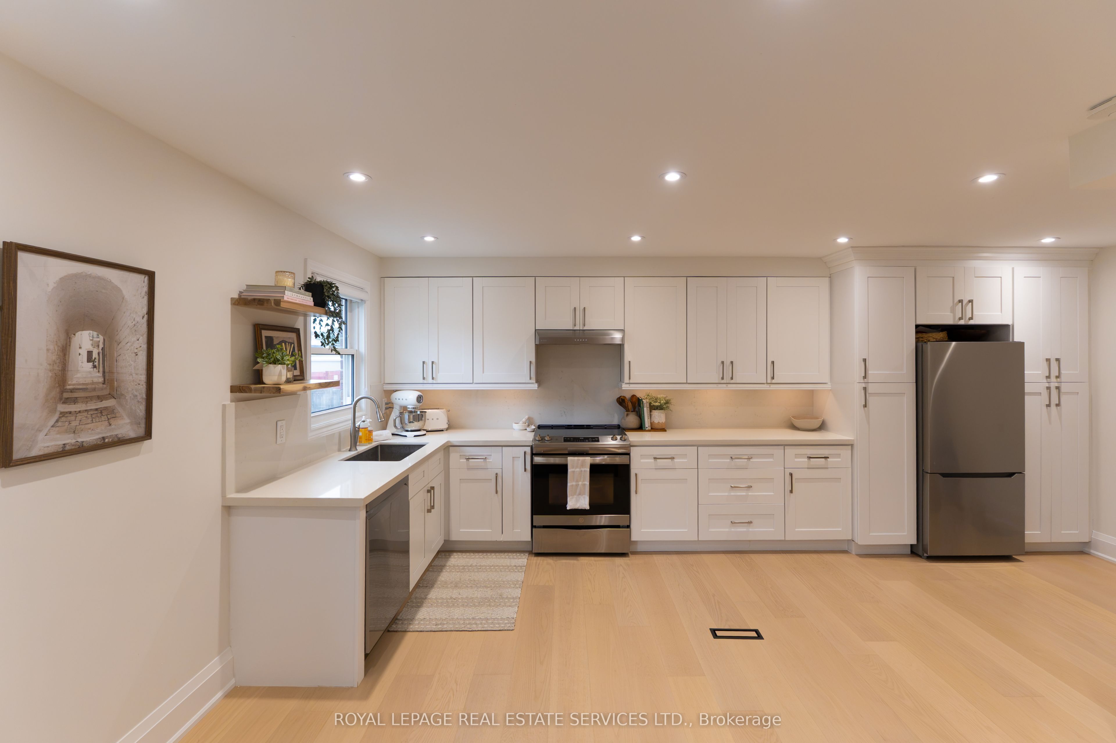 30 Heslop Road 36 Property Photo 8